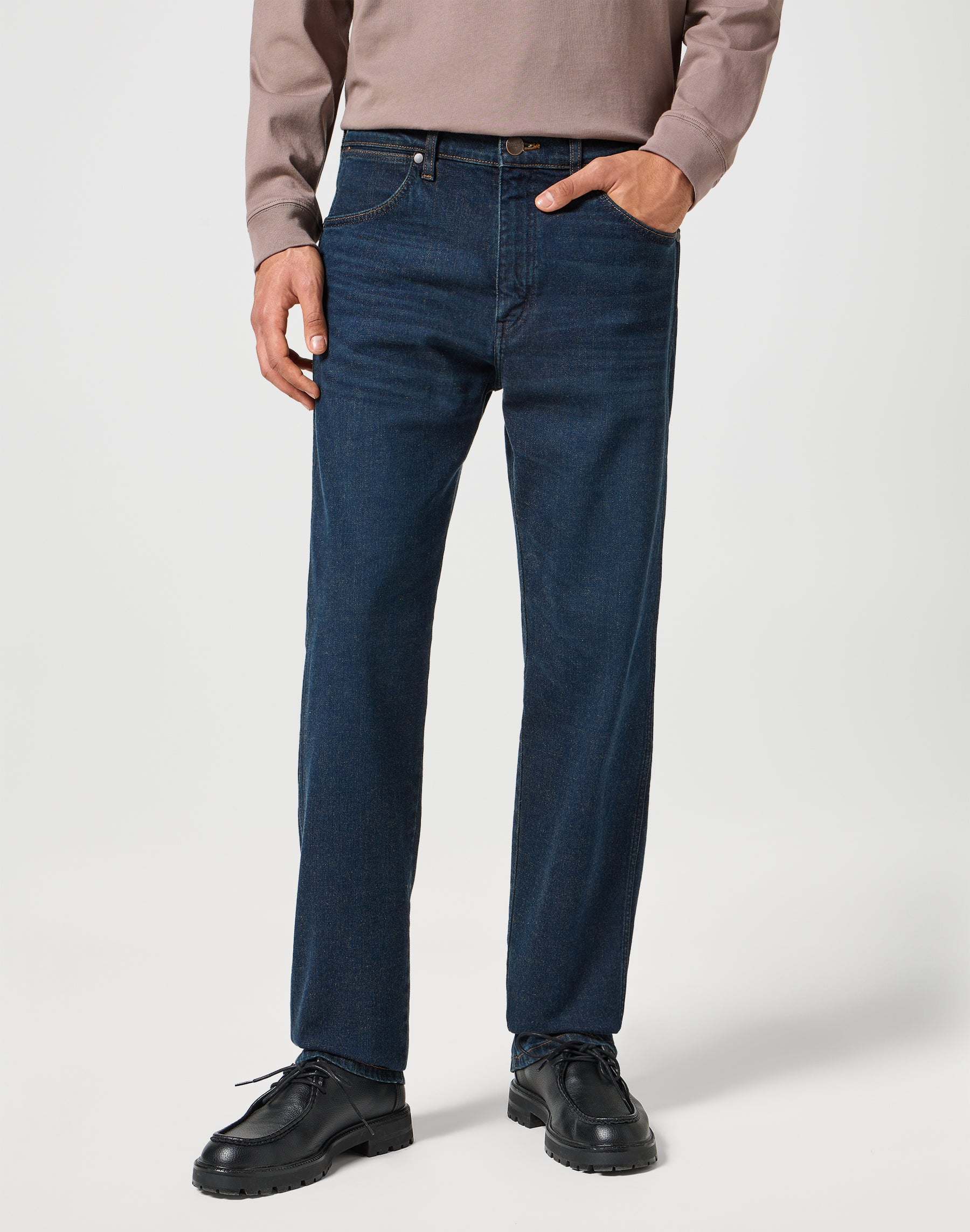 Jeans Frontiera in polvere di carbone Wrangler   