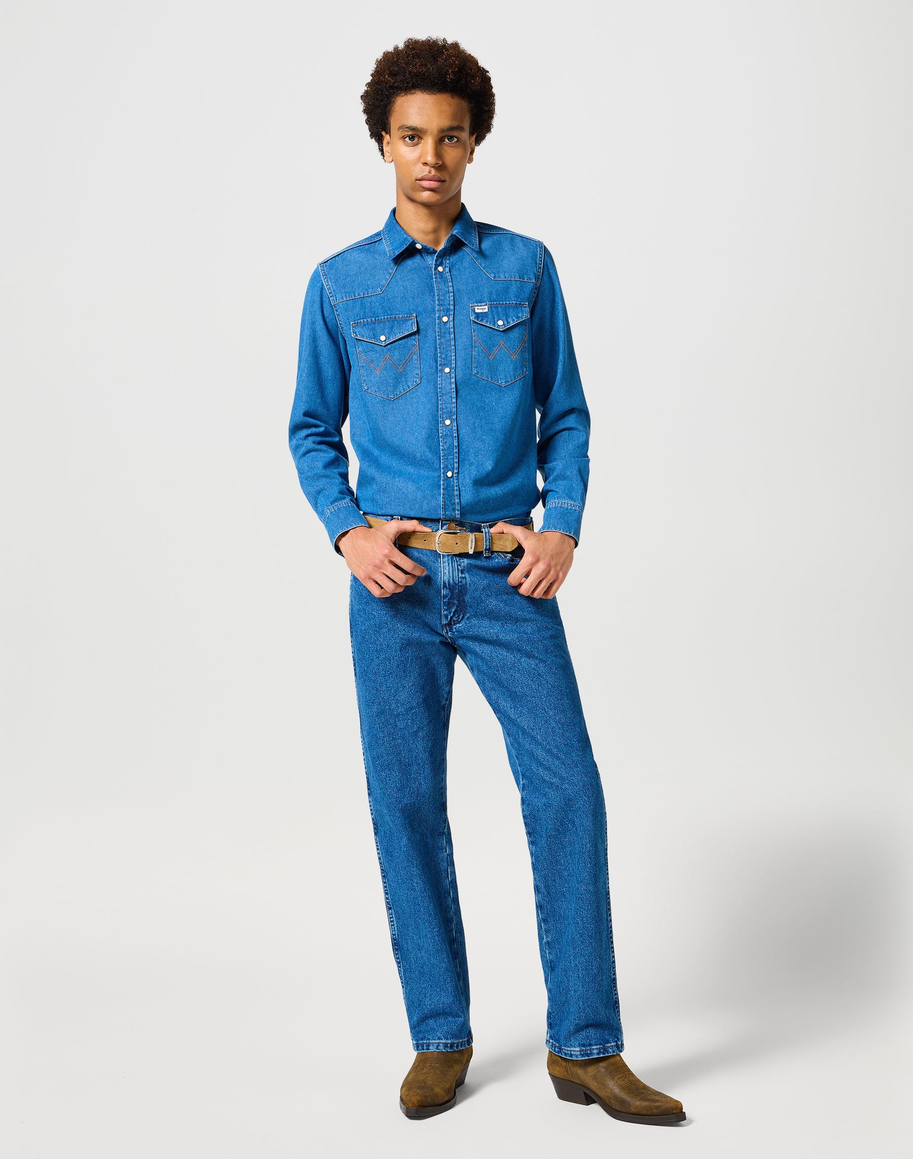 13MWZ in jeans lavati a pietra Wrangler   