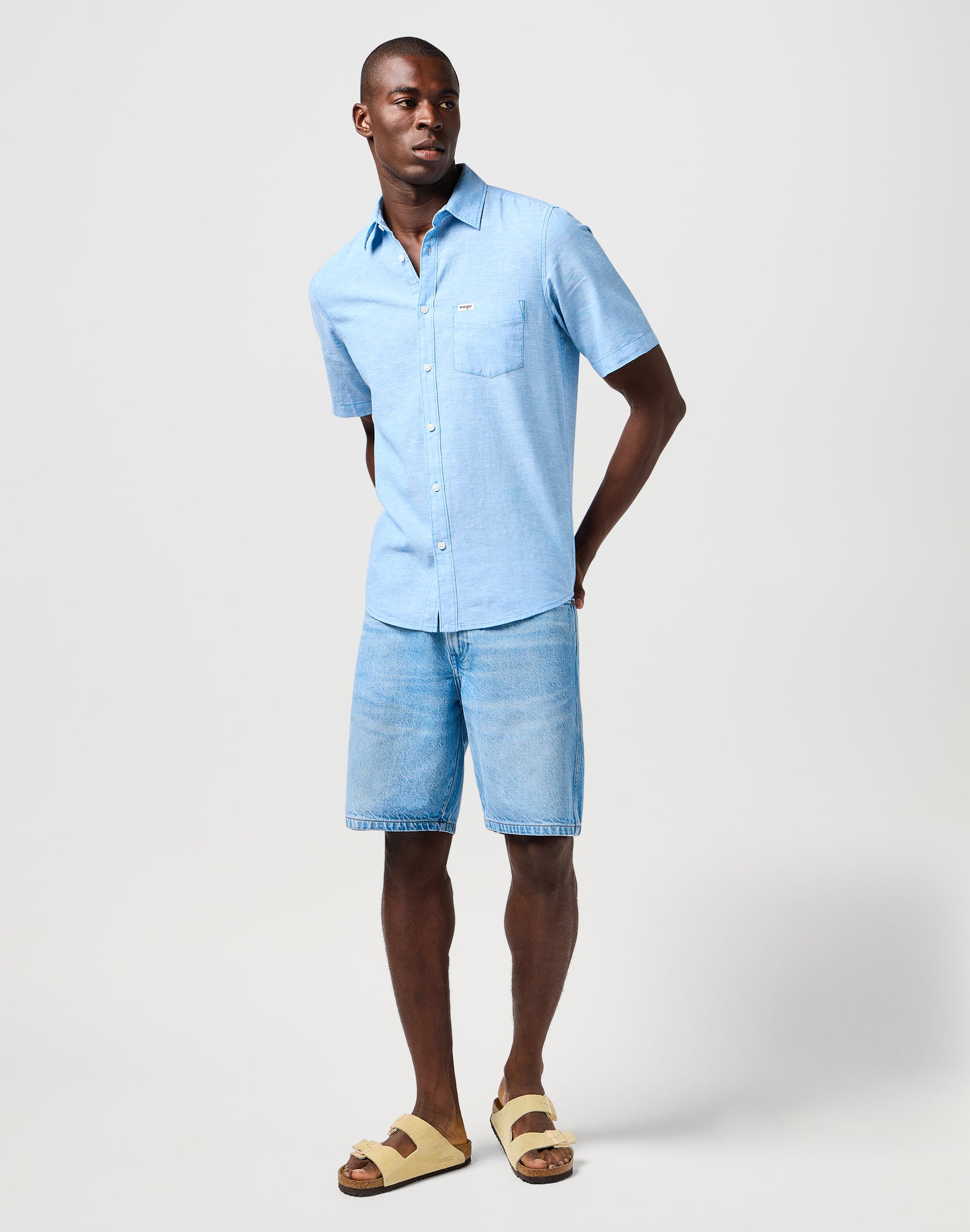 Pantaloncini Frontier Short in denim Frost Wrangler