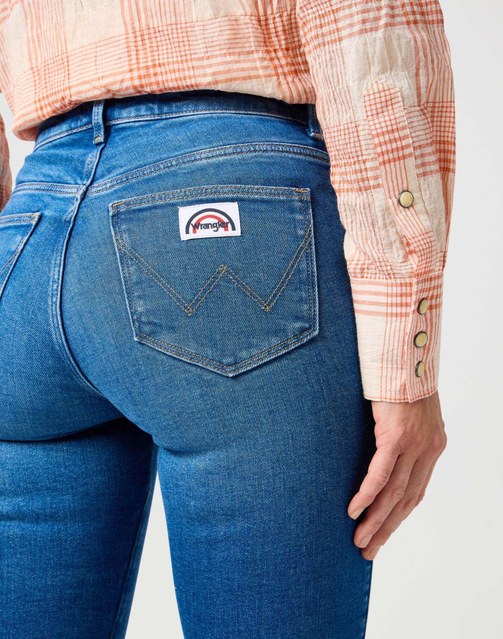 Flare in jeans blu tinta unita Wrangler