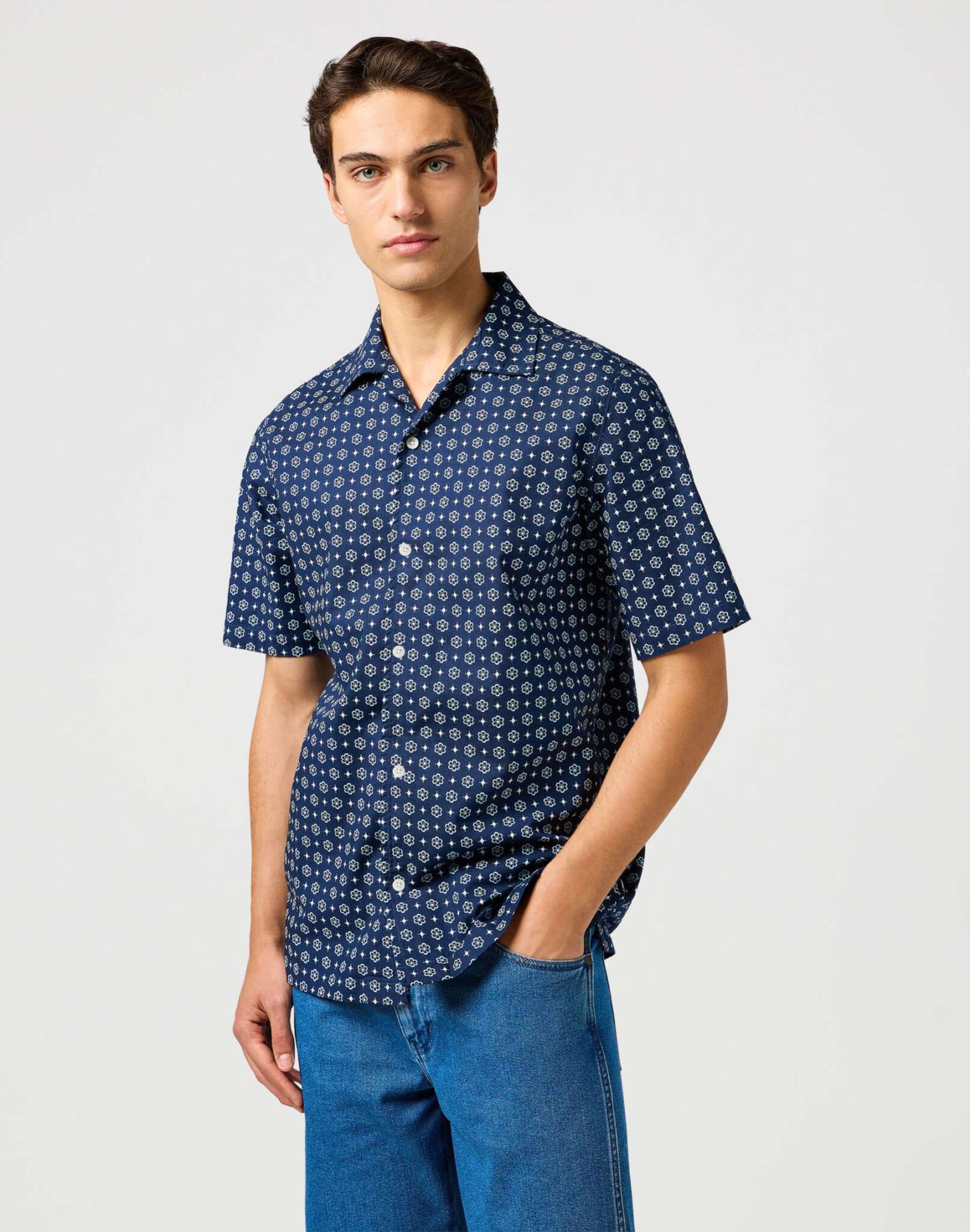 Camicia Ss Resort in Blu Geo Camicie Wrangler