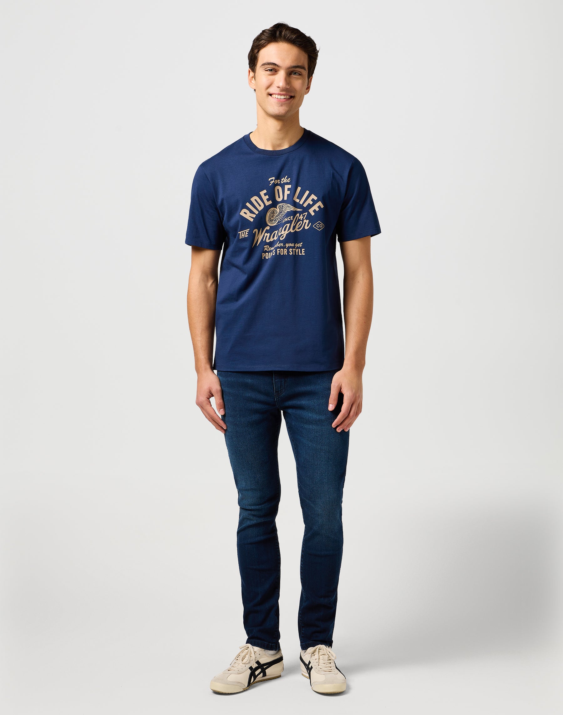 Americana Tee in Navy Magliette Wrangler