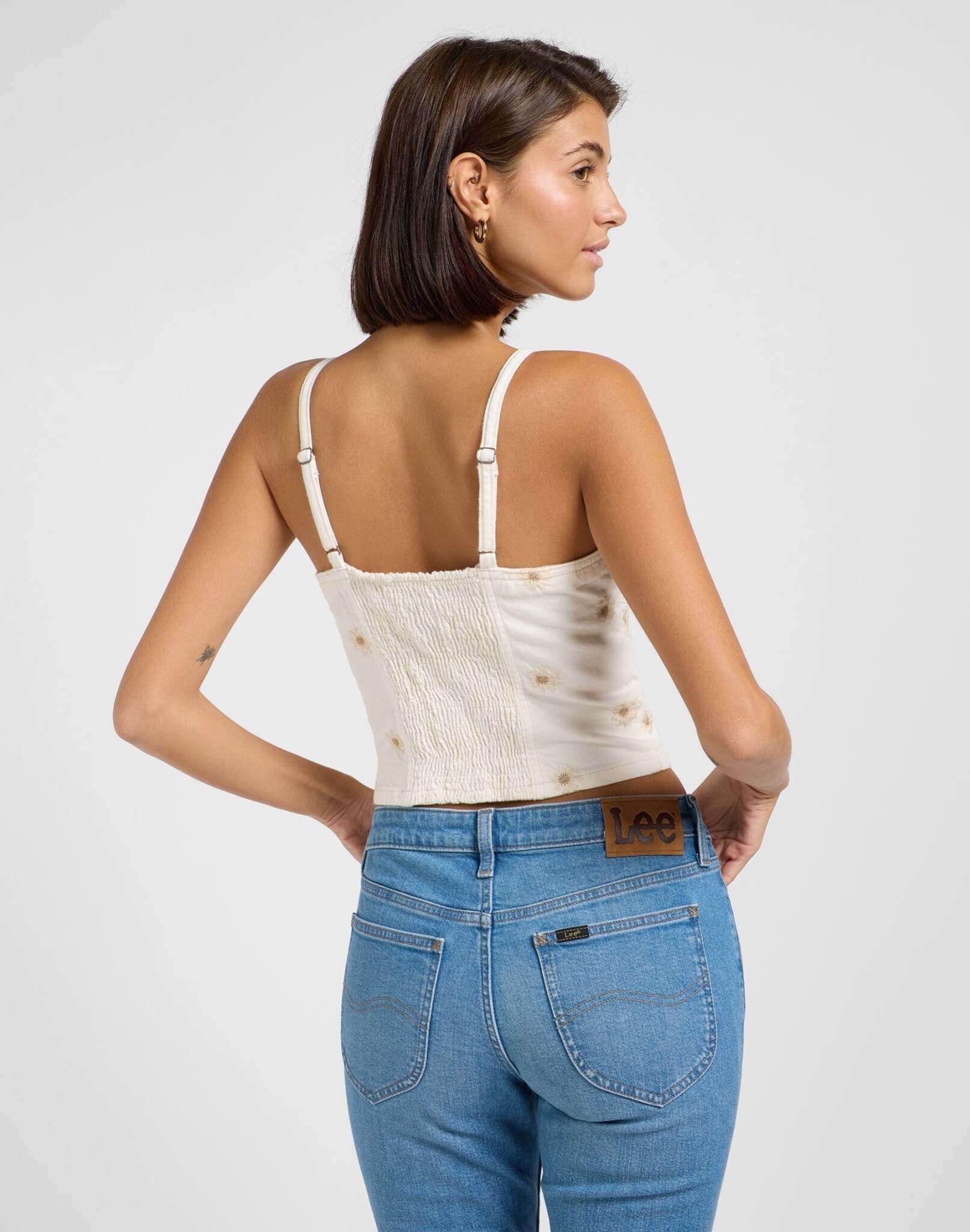 Top con ricamo in T-shirt Only Peace Lee