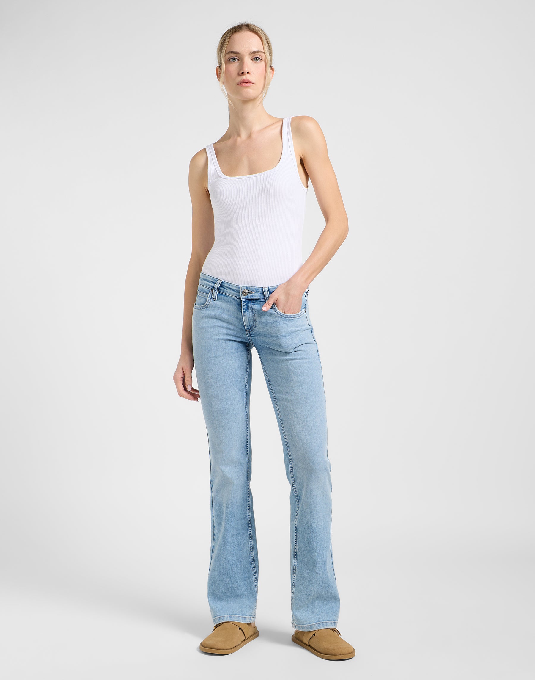 Jessica in jeans chiari Lee