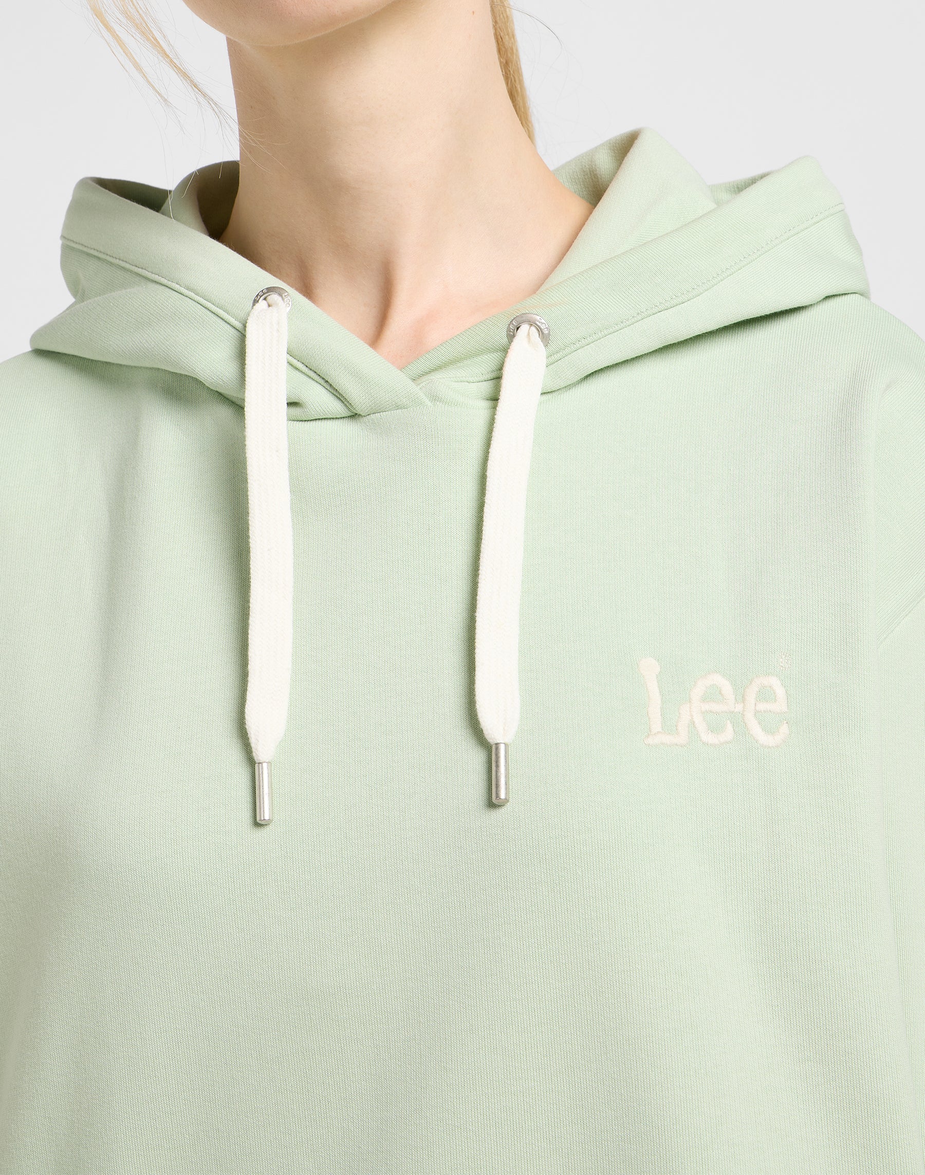 Felpa con cappuccio Essential in Soft Sage Hoodie Lee