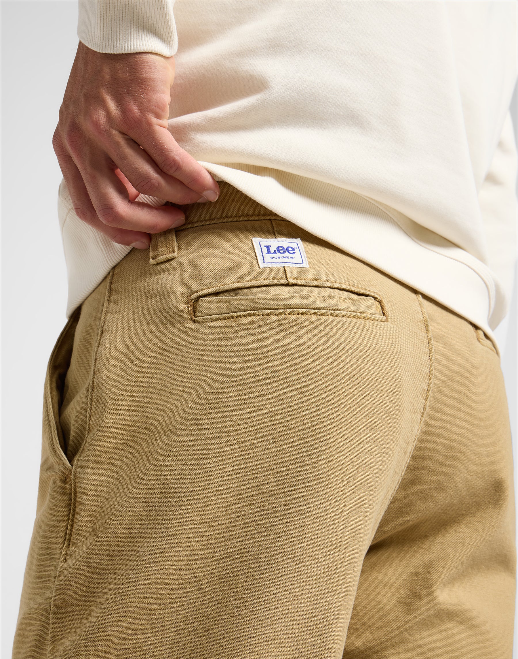 Chino da lavoro rilassato in pantaloni Oscar Khaki Lee