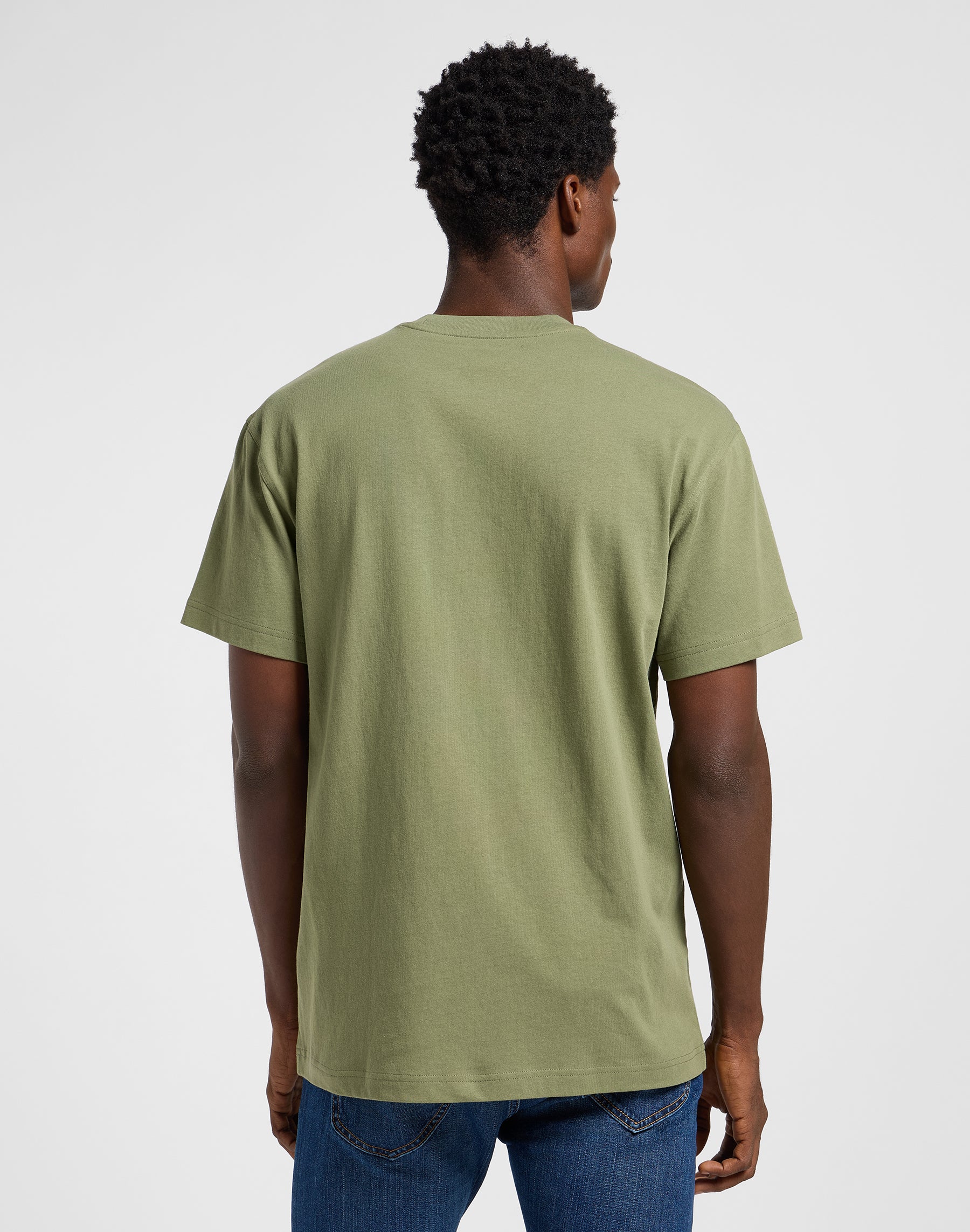 T-shirt con tasca rilassata in verde mercantile Lee