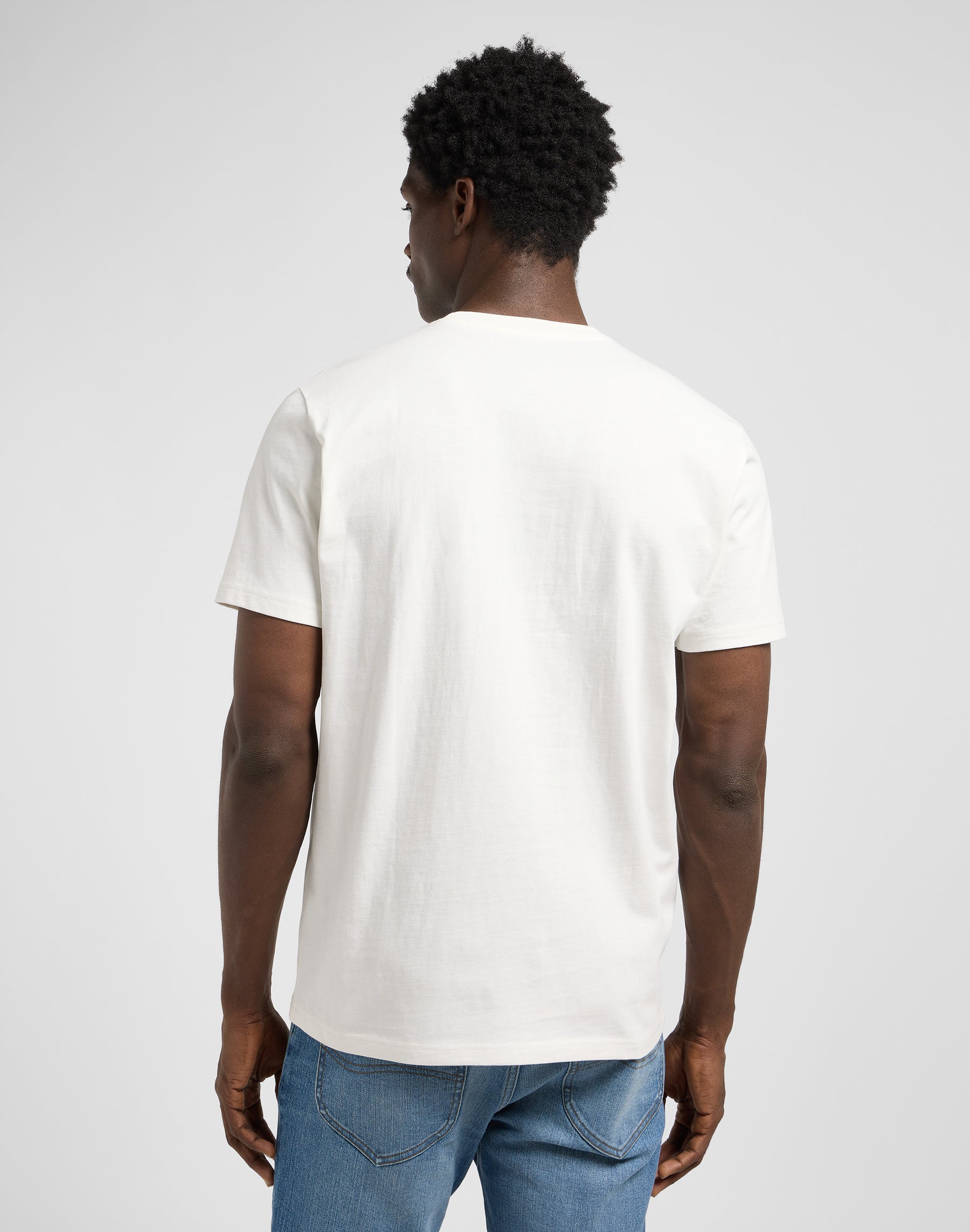 Ss Elevated Ess Logo Tee in Ecru T-Shirt Lee