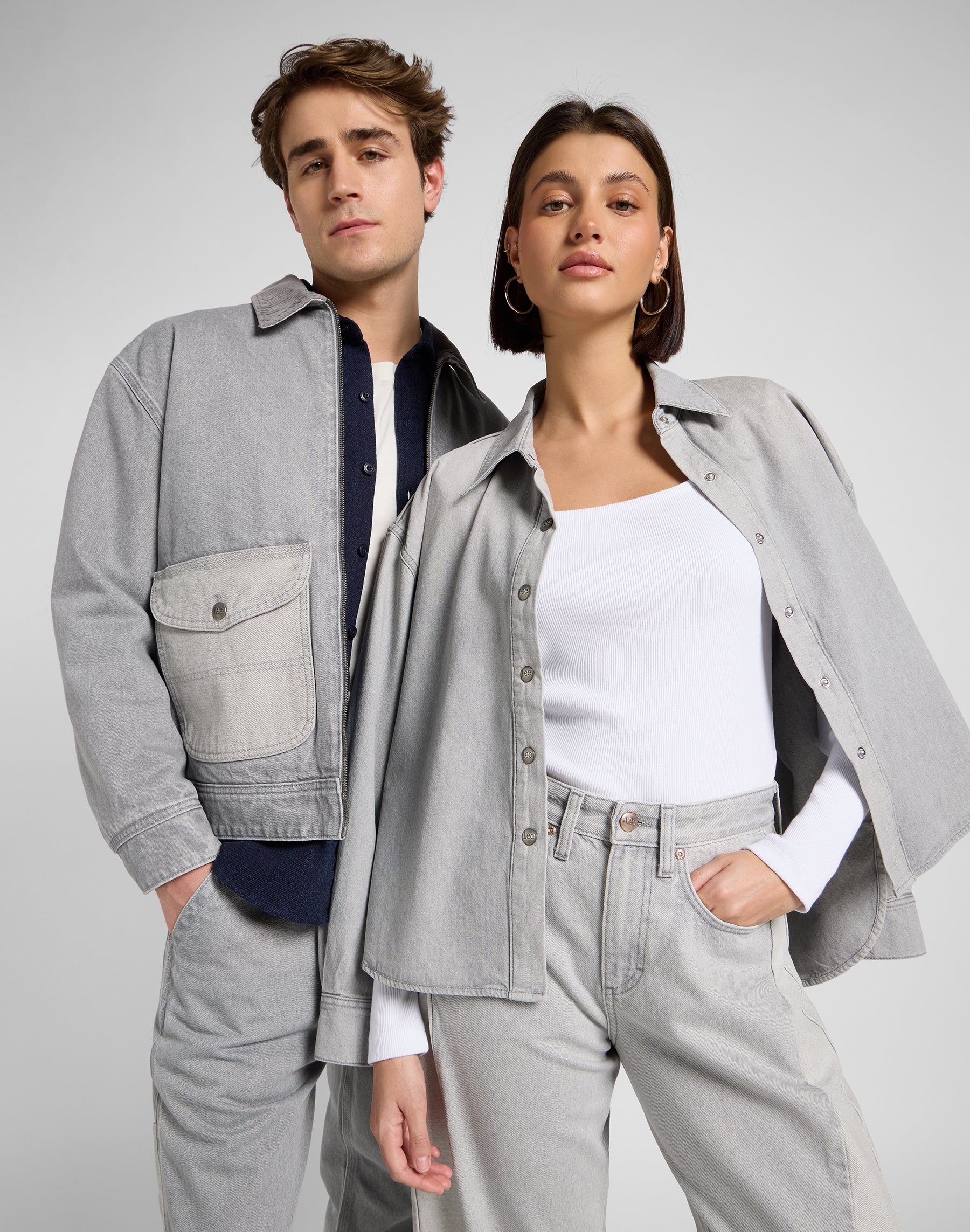 Carpentiere con strascico in jeans grigi Gemini Lee