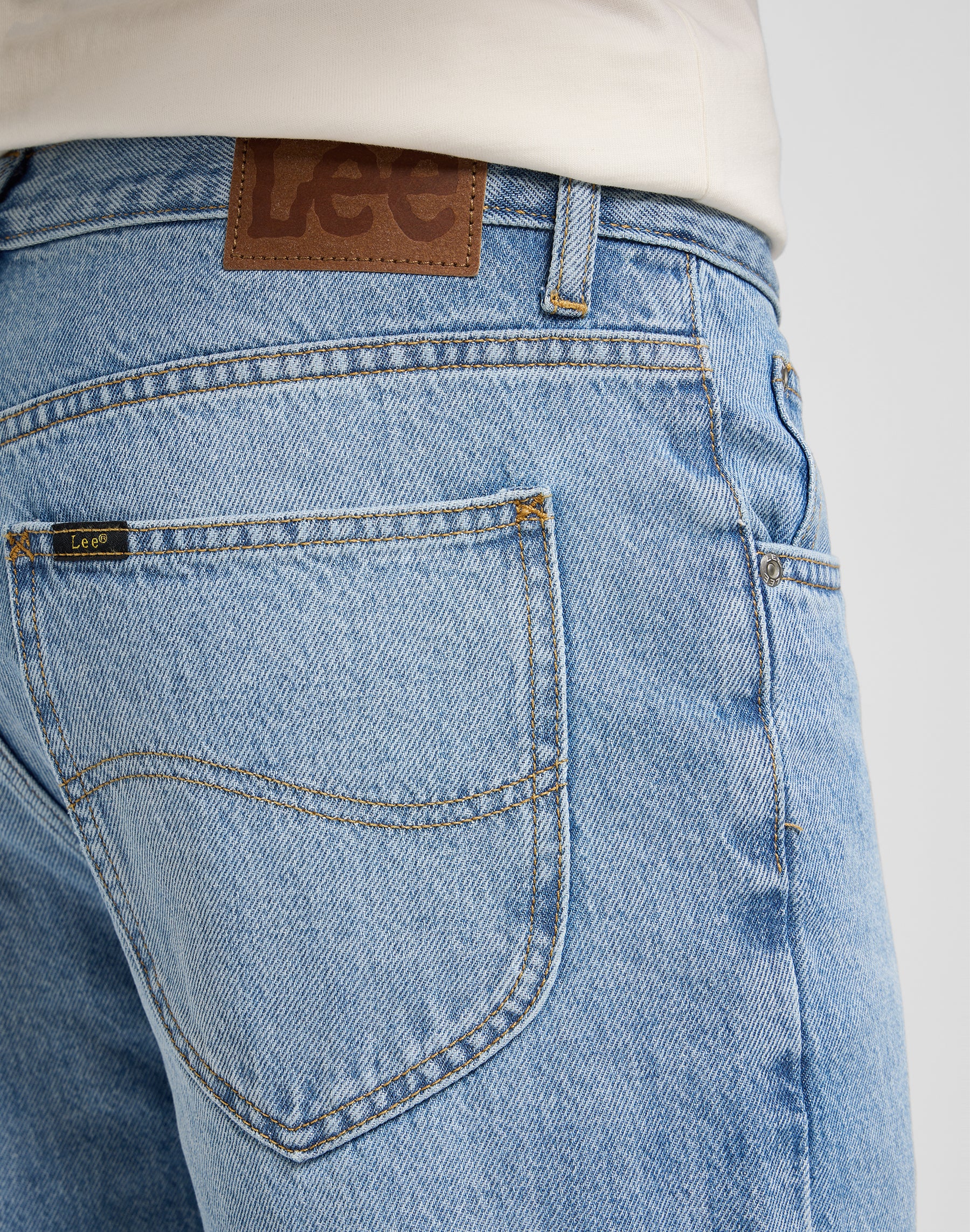 Haden in jeans Reality Check Lee