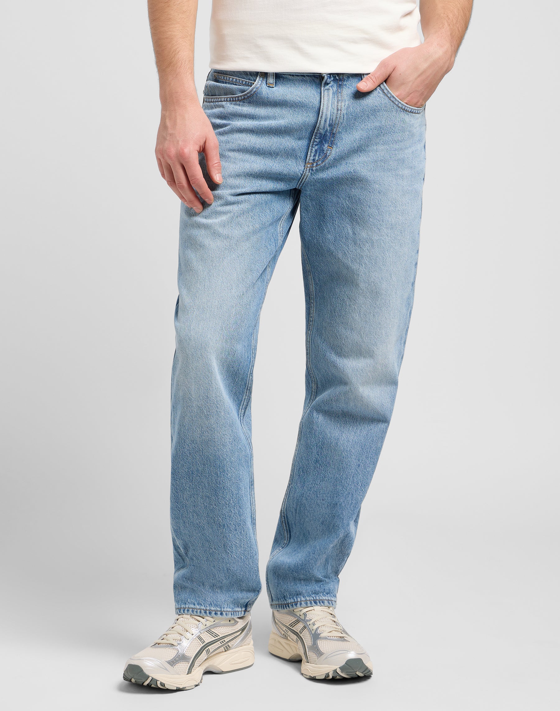 Haden in jeans Reality Check Lee