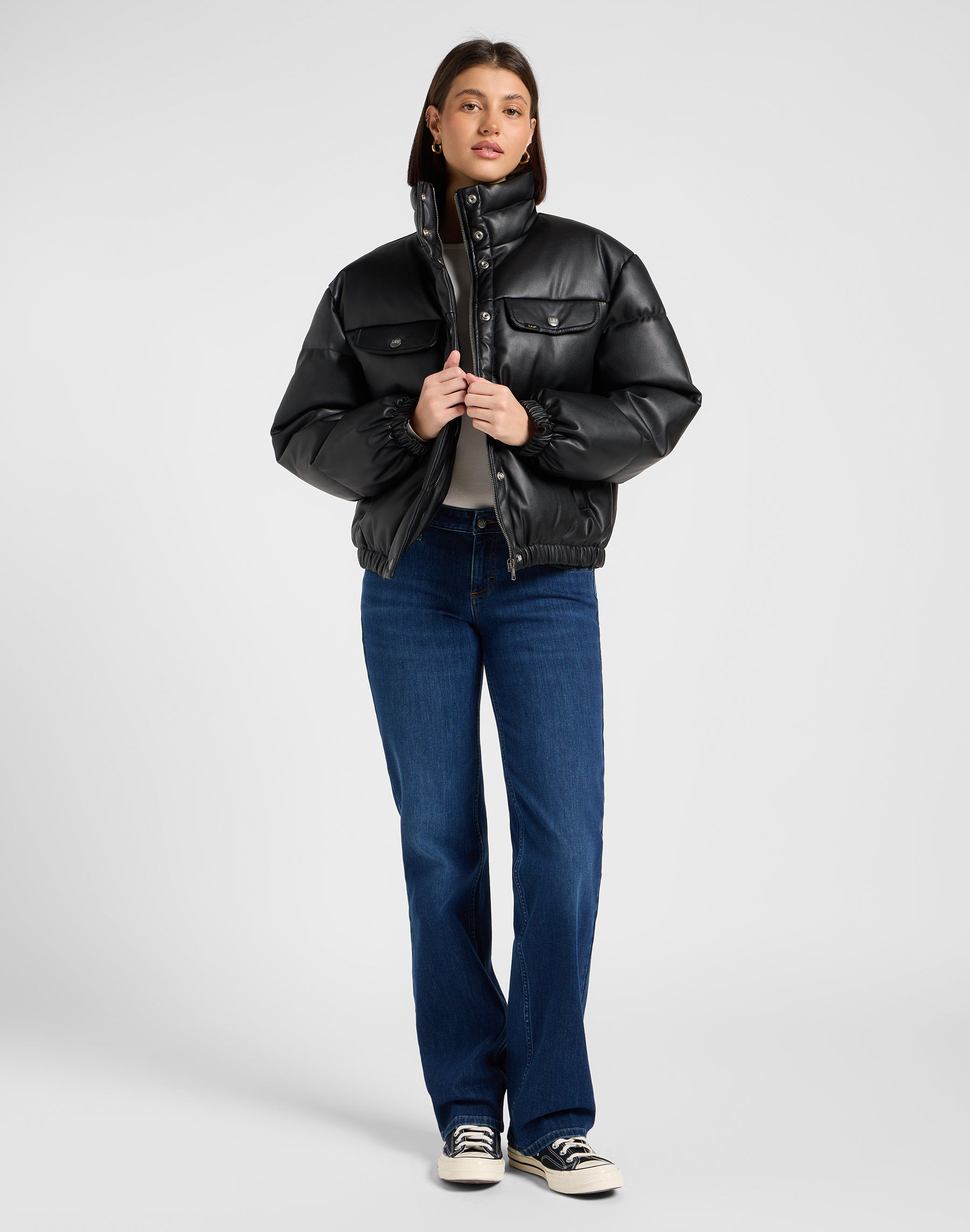 Zoe in No Foul Jeans Lee