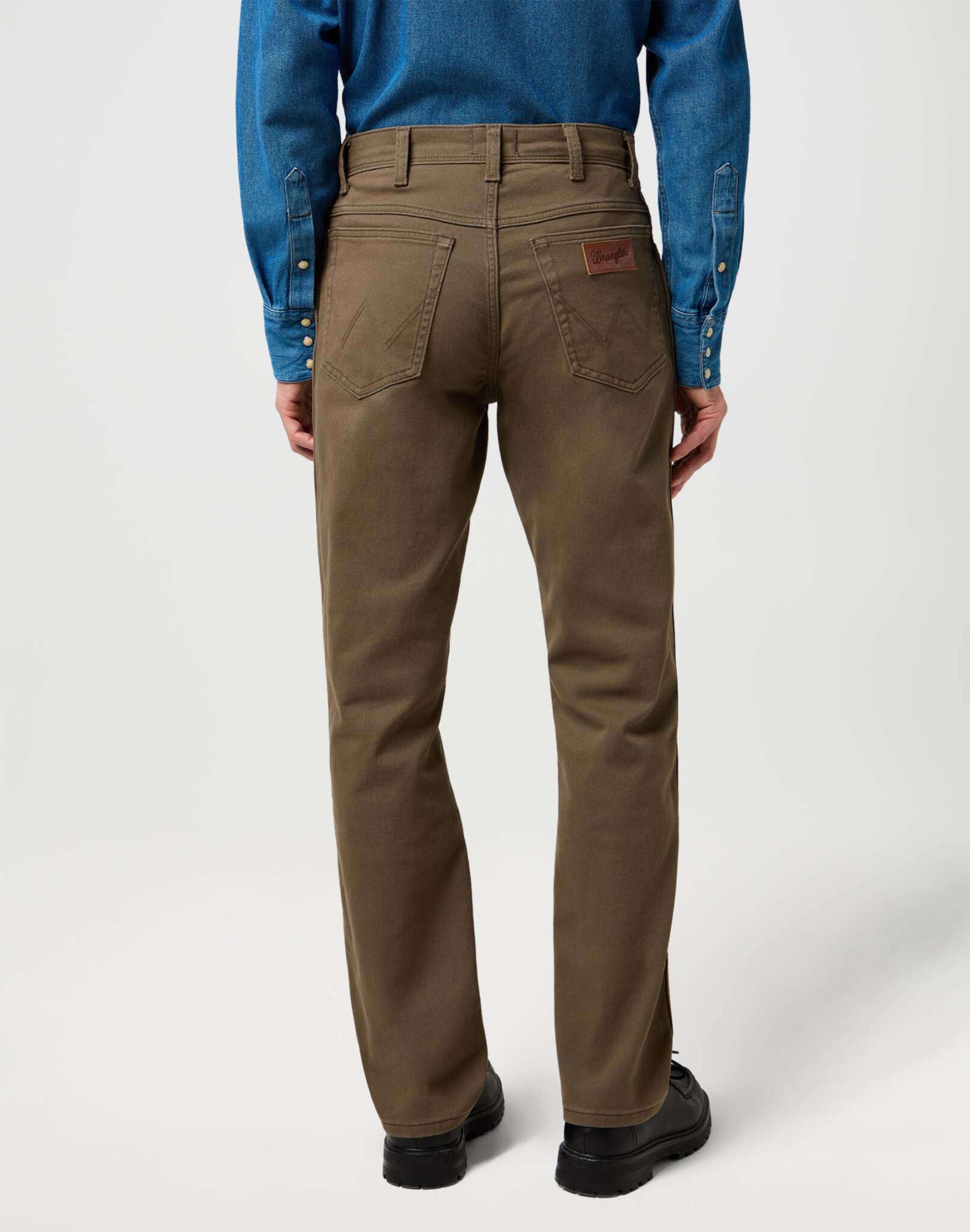 Texas in pantaloni d'asfalto Wrangler
