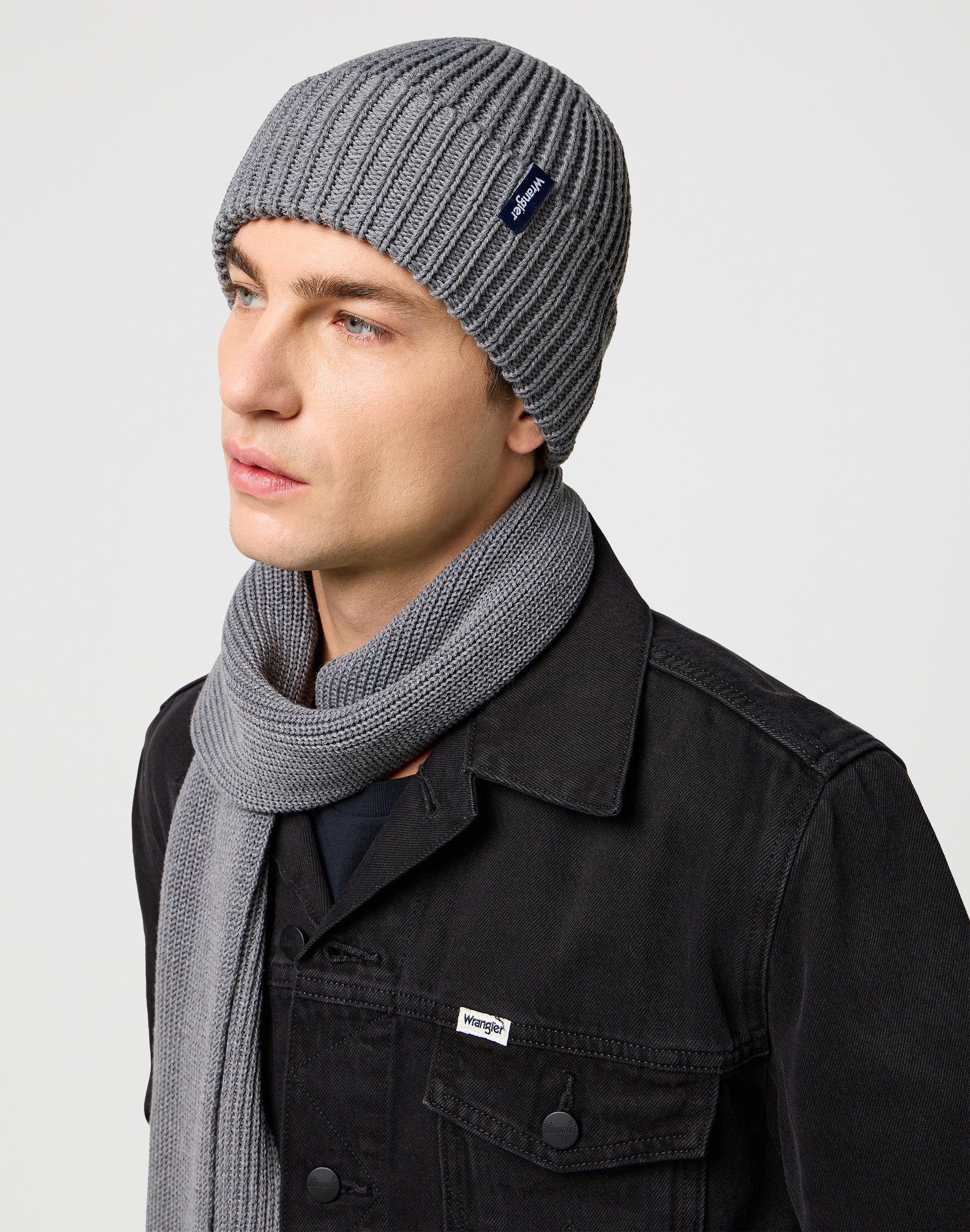 Set di sciarpe e berretti in grigio medio Mel Sciarpe Wrangler
