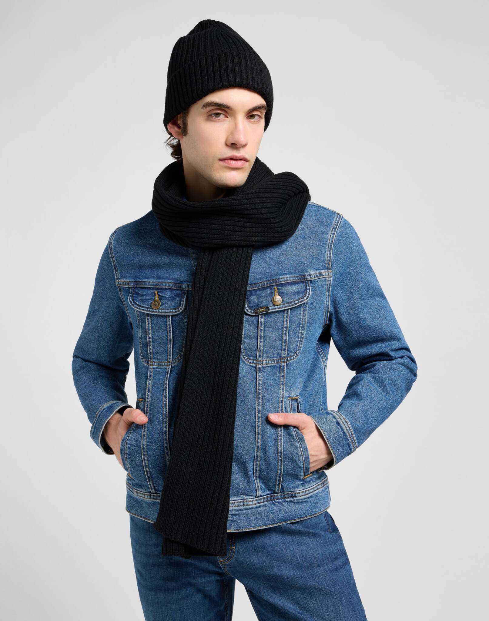 Pacchetto Natale in sciarpe nere Lee