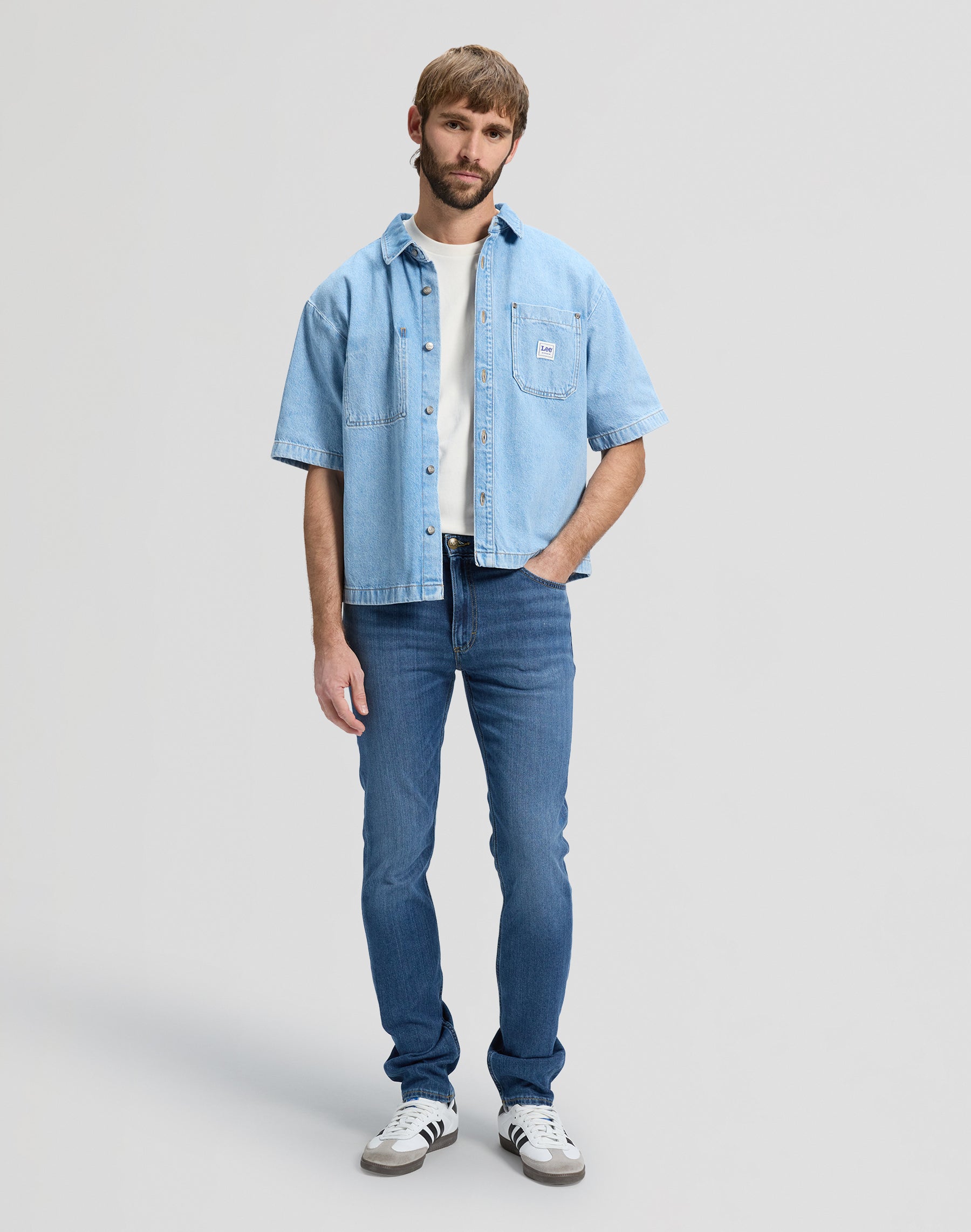 Luke in jeans Archie Lee