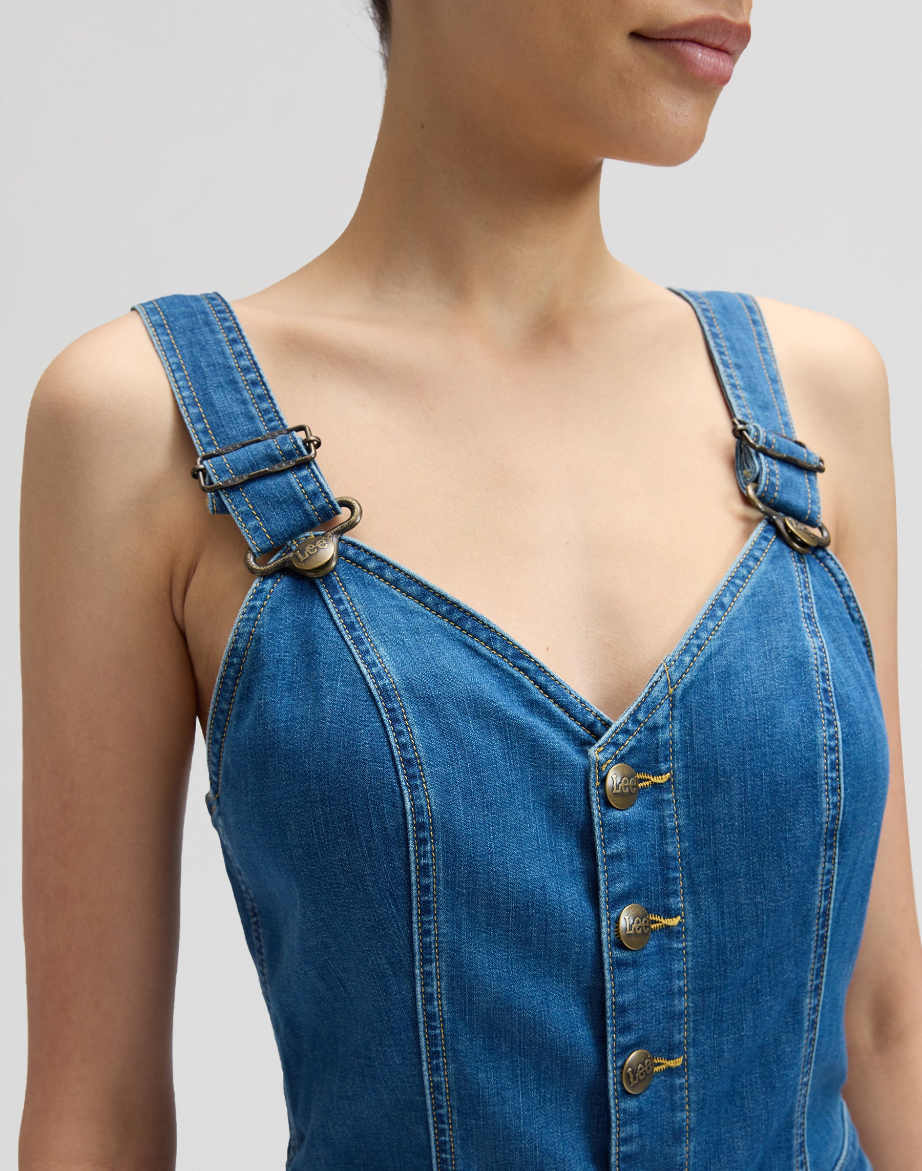 Tuta con tagli in blu Arrow Overall Lee