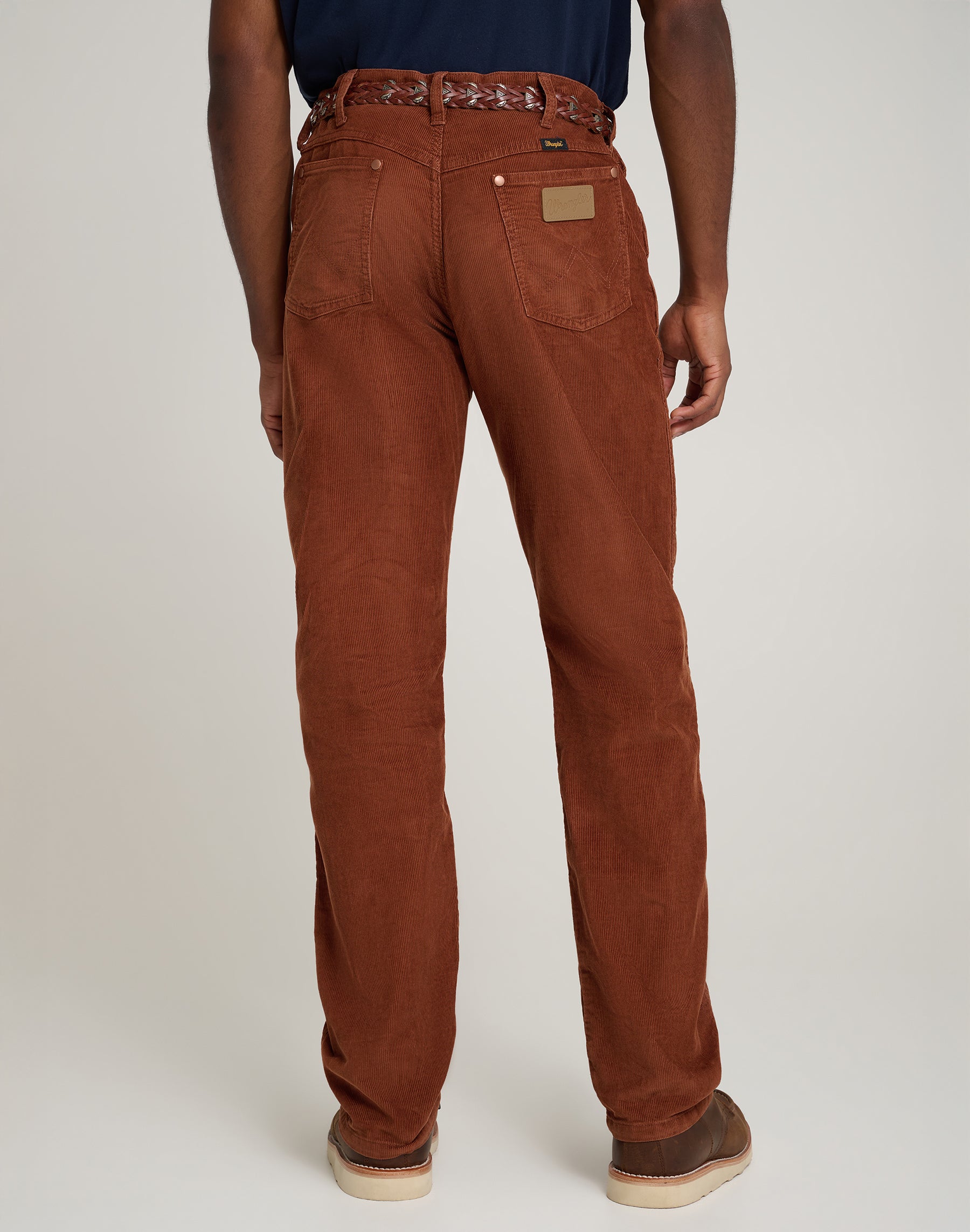 13Mwz in Pantaloni marroni Wrangler