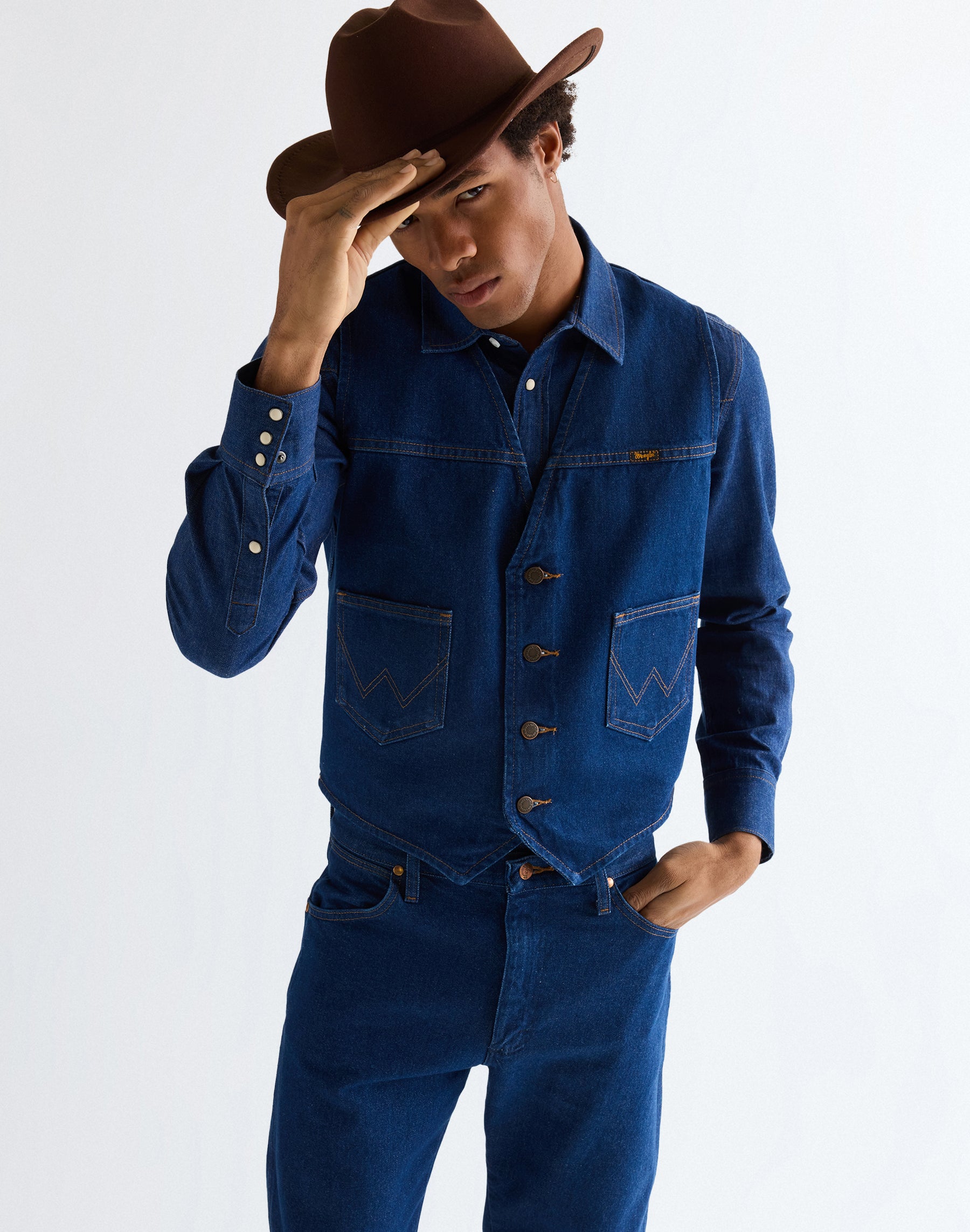 Gilet Cowboy Cut in indaco prelavato Giacche Wrangler