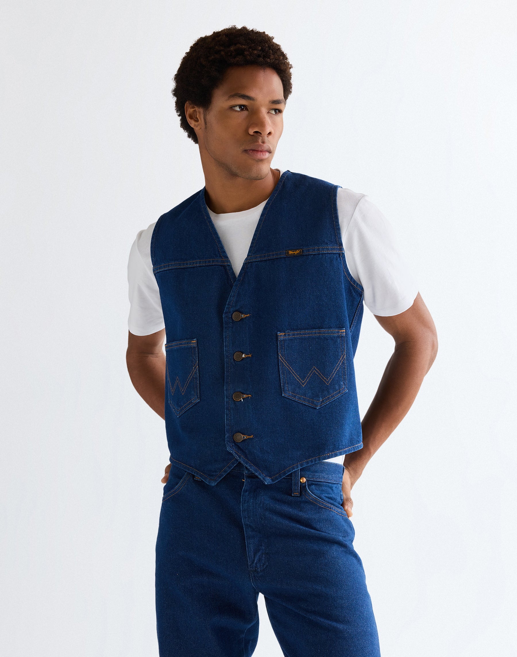 Gilet Cowboy Cut in indaco prelavato Giacche Wrangler