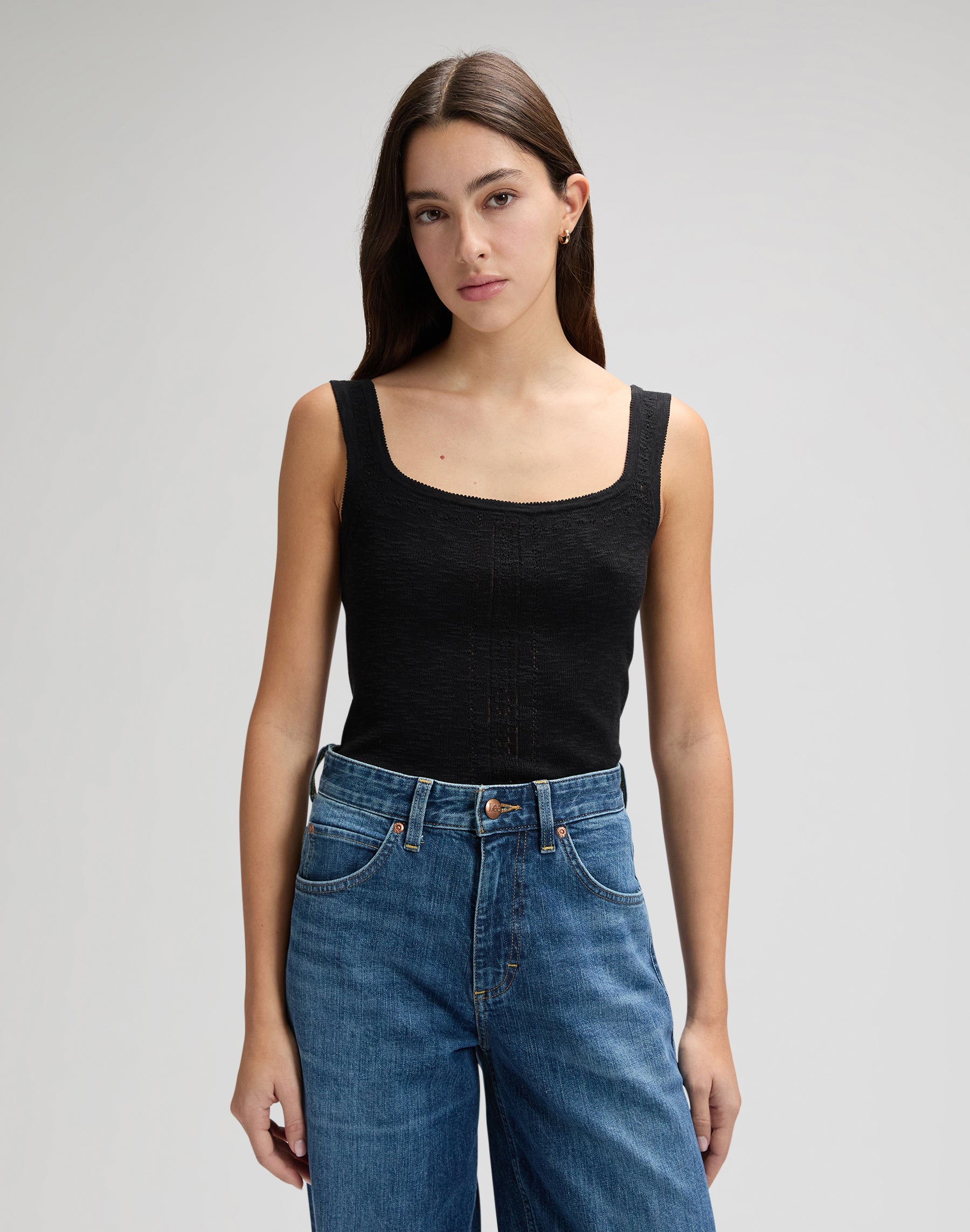 Canotta lavorata a maglia in nero