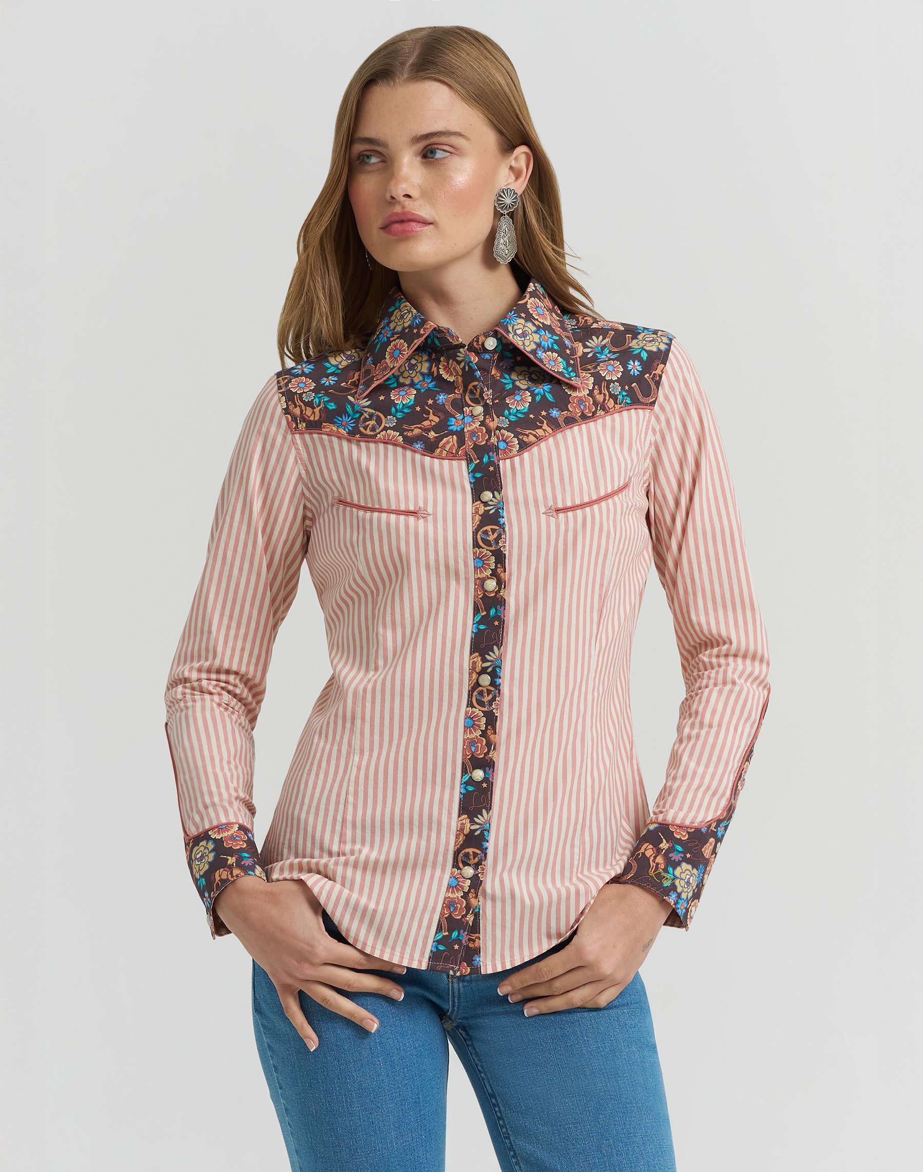 Camicia con stampa prateria in rosa