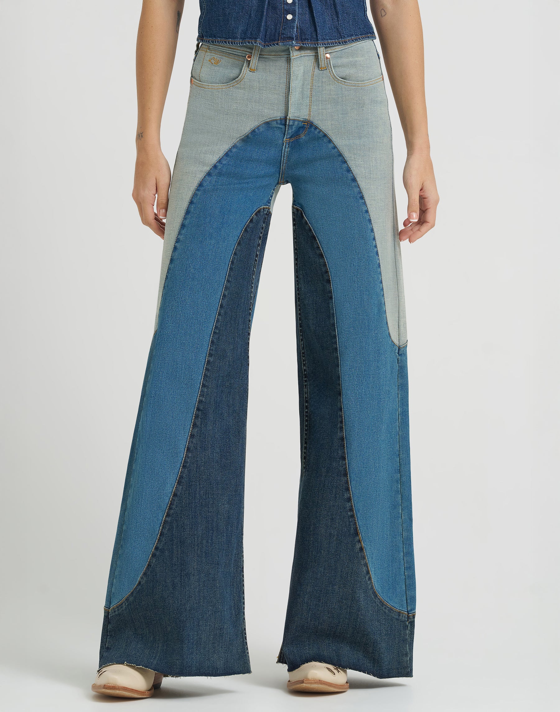 Jeans larghi in denim Groovy