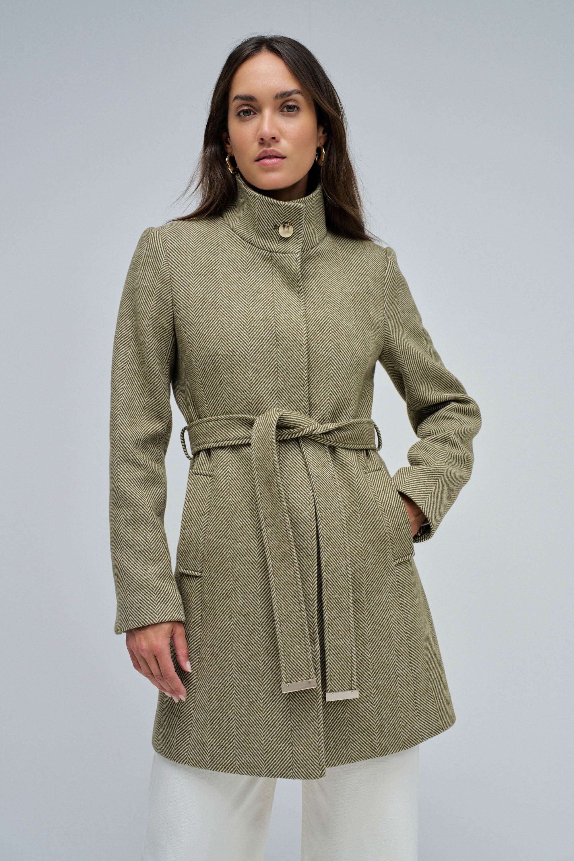 Il cappotto di lana rivisitato in grigio scuro Giacche Salsa Jeans