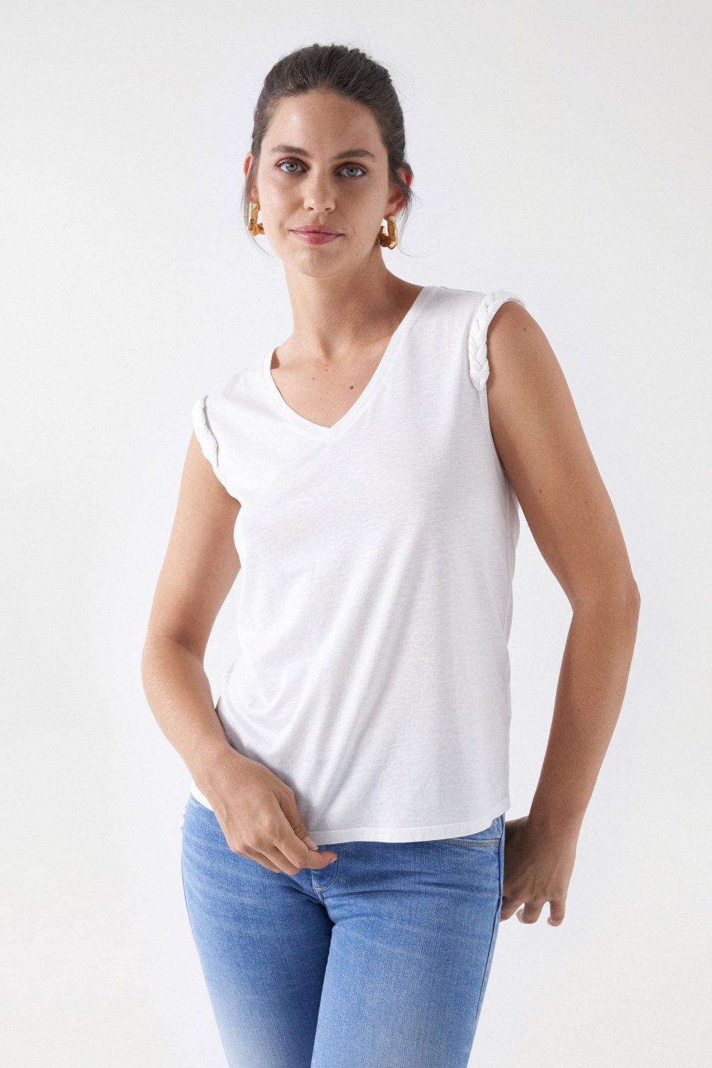 Top con dettagli intrecciati in top di perle chiare Salsa Jeans   