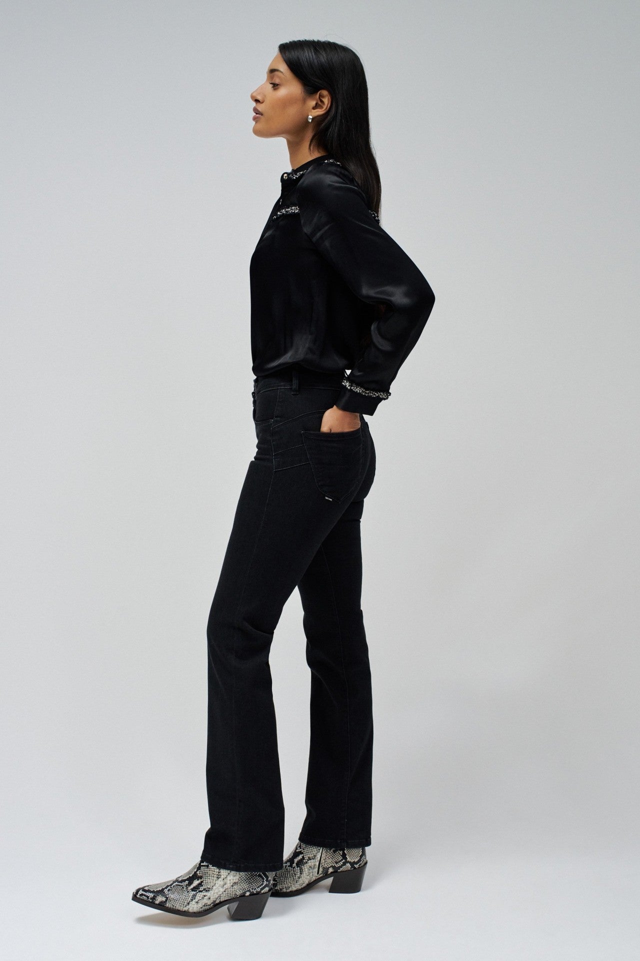 Secret Straight Black in Jeans neri Salsa Jeans   