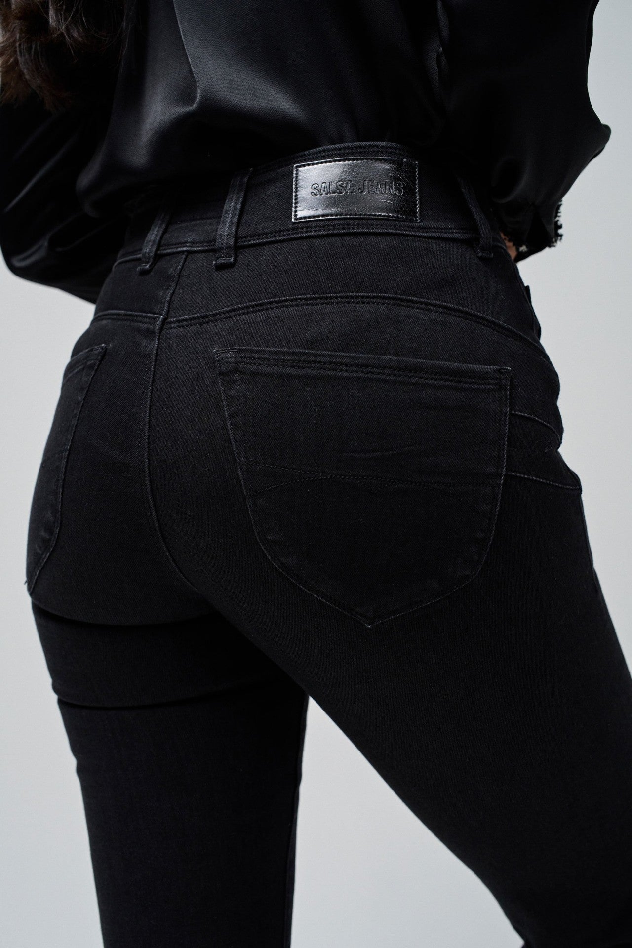 Secret Straight Black in Jeans neri Salsa Jeans   