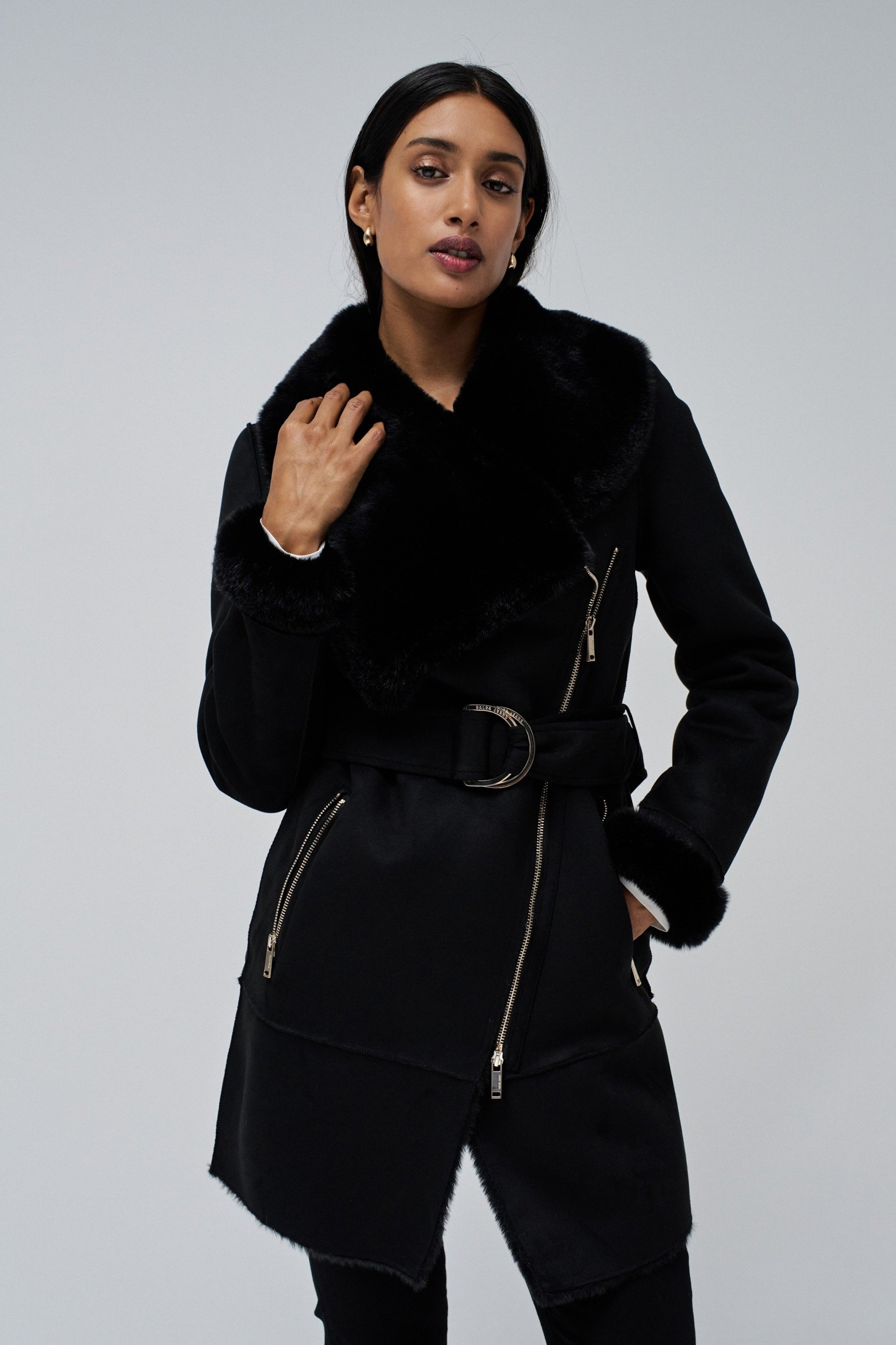 Cappotto lungo in shearling nero