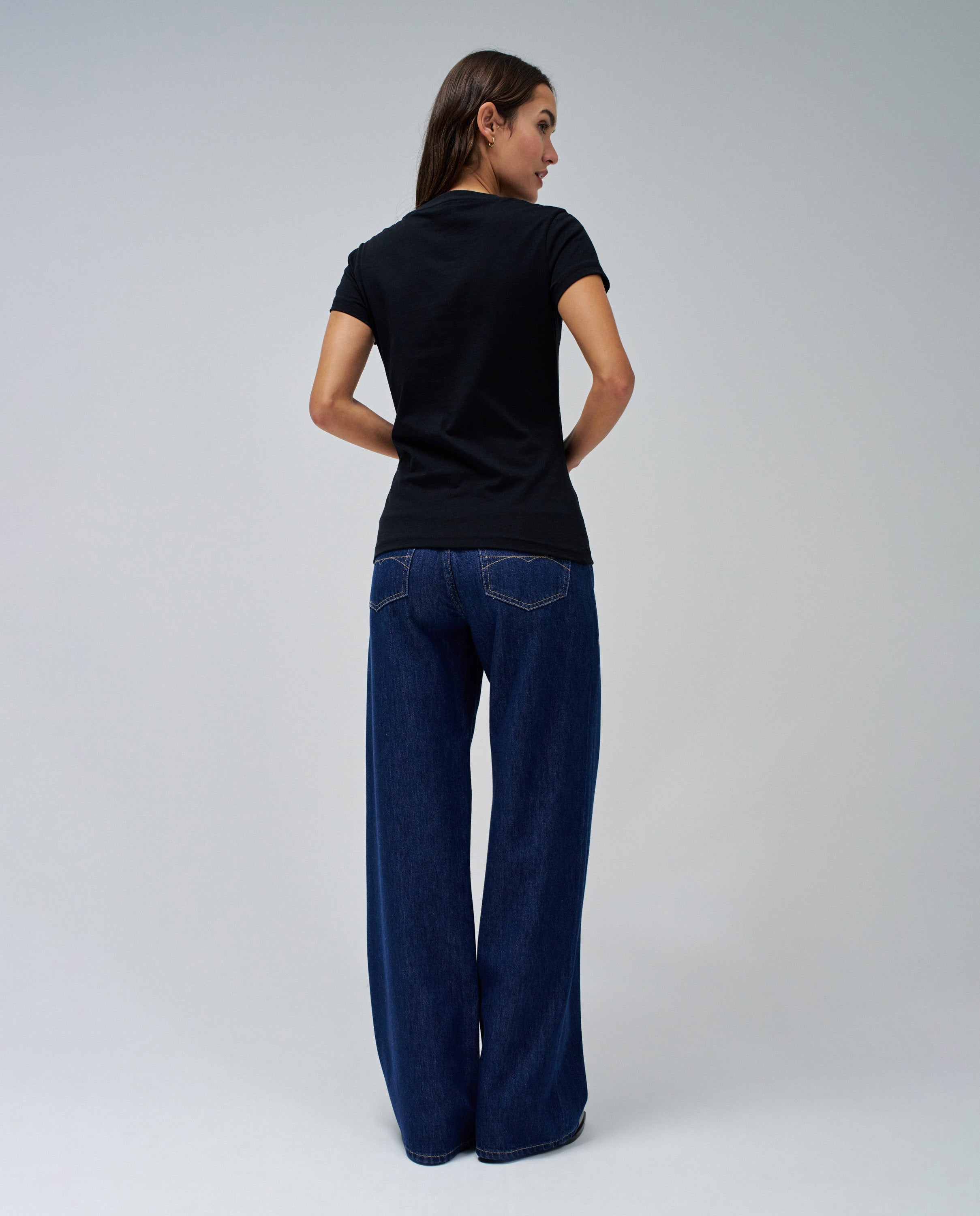 Maglietta con marchio ricamato in lurex in nero T-Shirt Salsa Jeans