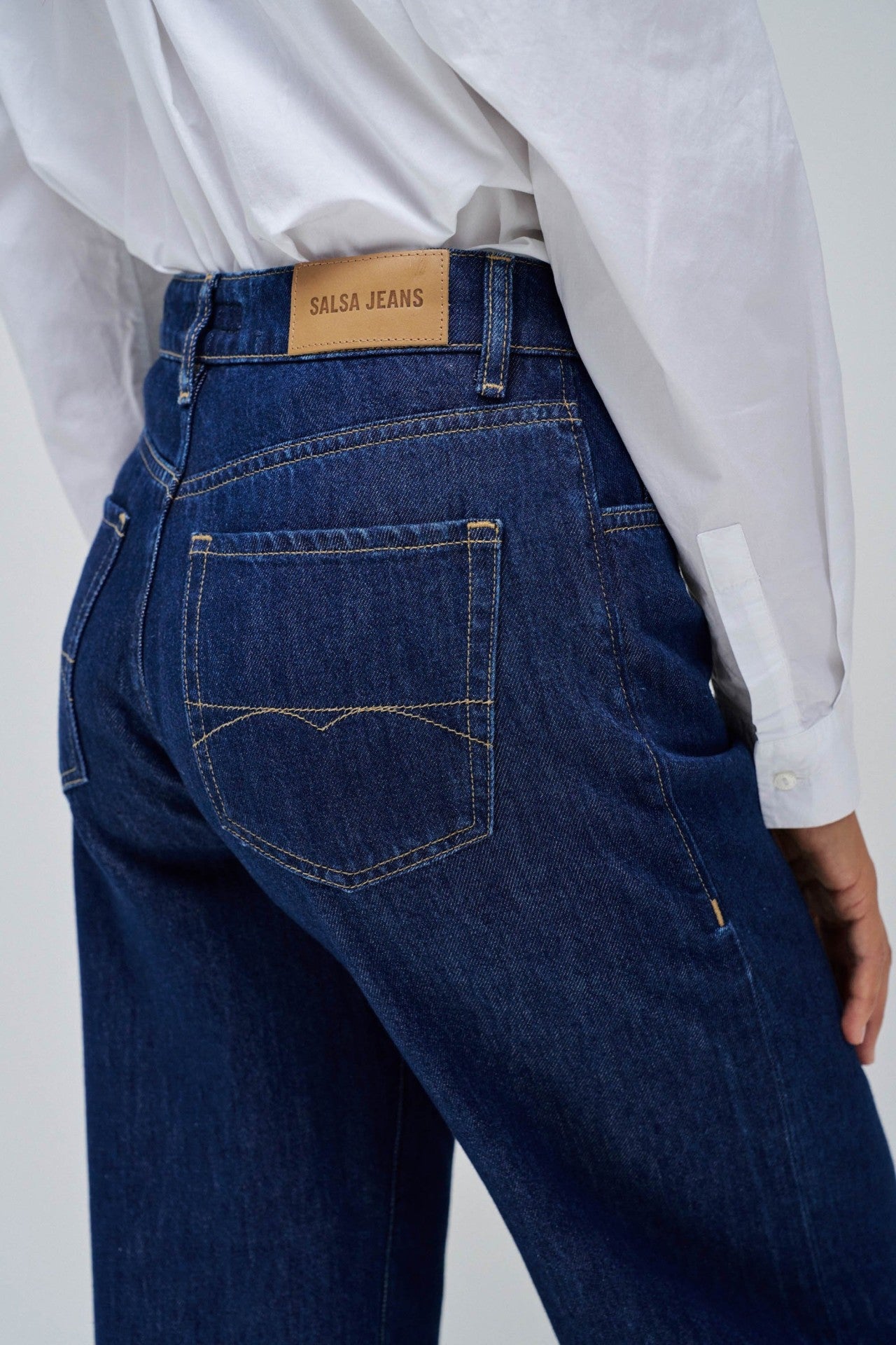 Jeans a gamba larga con lavaggio scuro Salsa Jeans