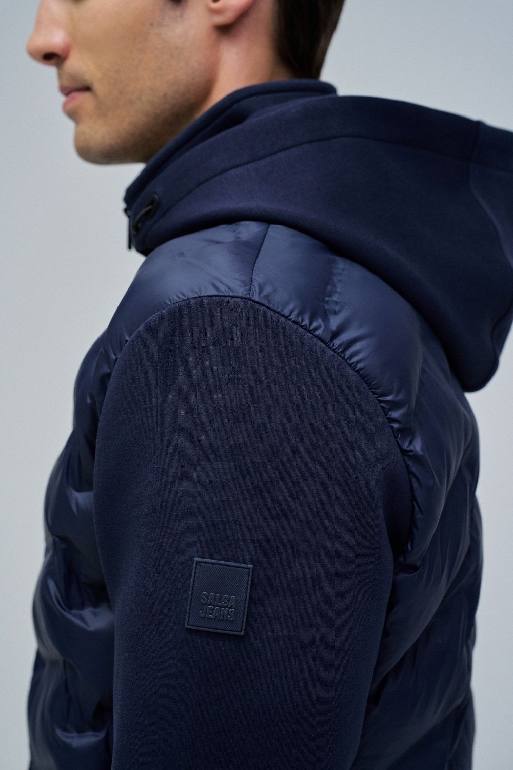 Felpa con cappuccio imbottita con zip in blu scuro Giacche Salsa Jeans