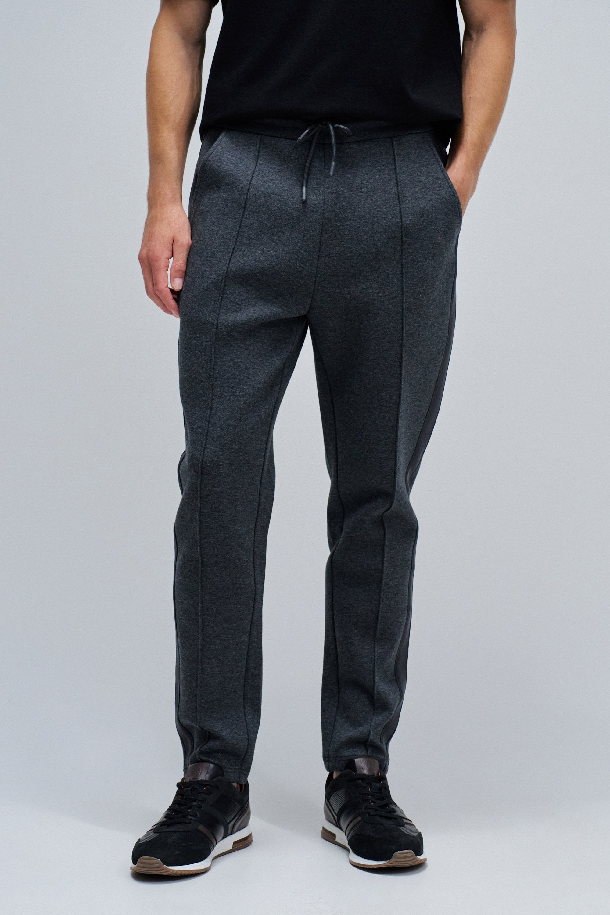 Scuba Interlock Joggers Mix Materials in grigio scuro