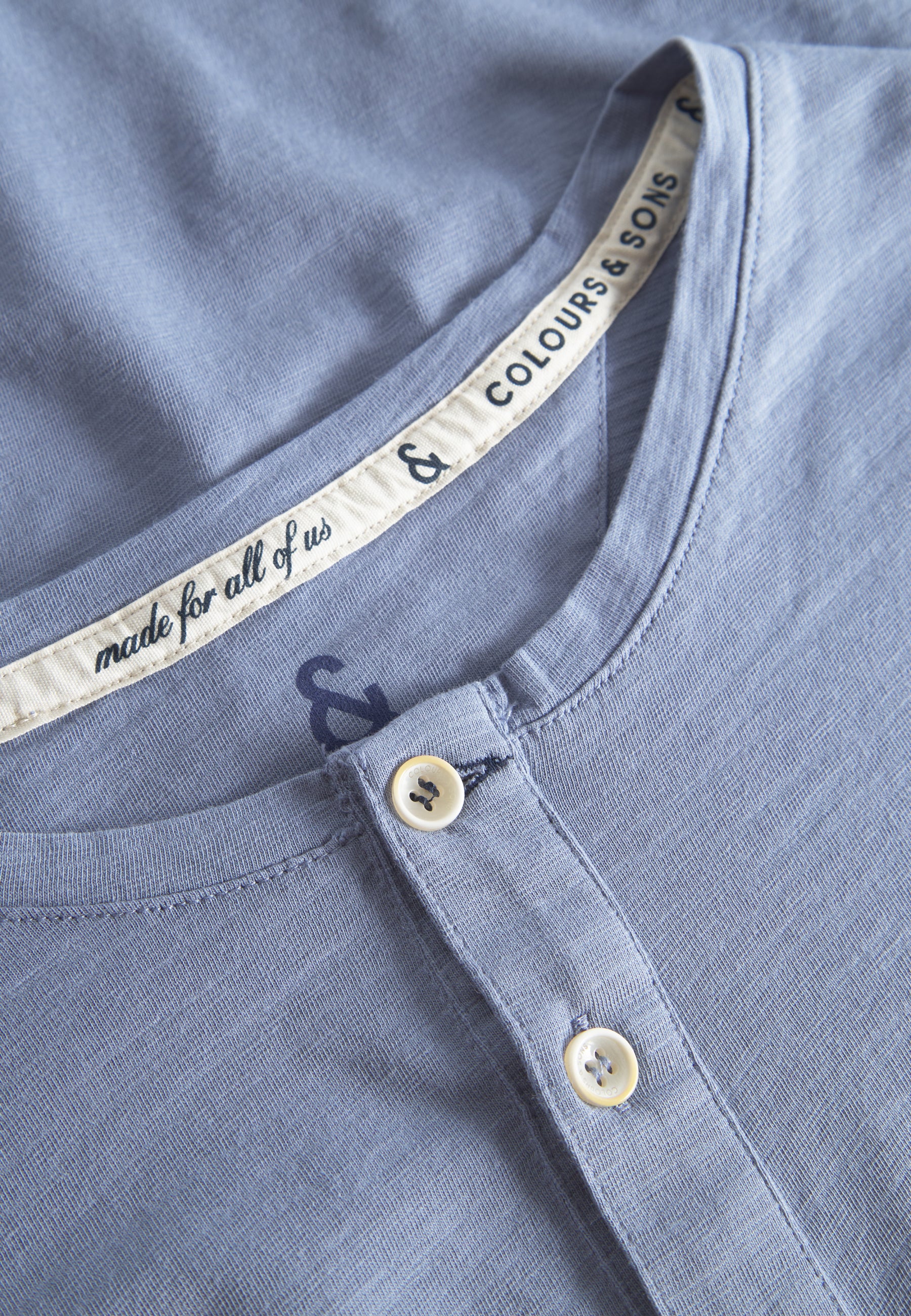 Henley - T-shirt in denim Slub Colours and Sons   