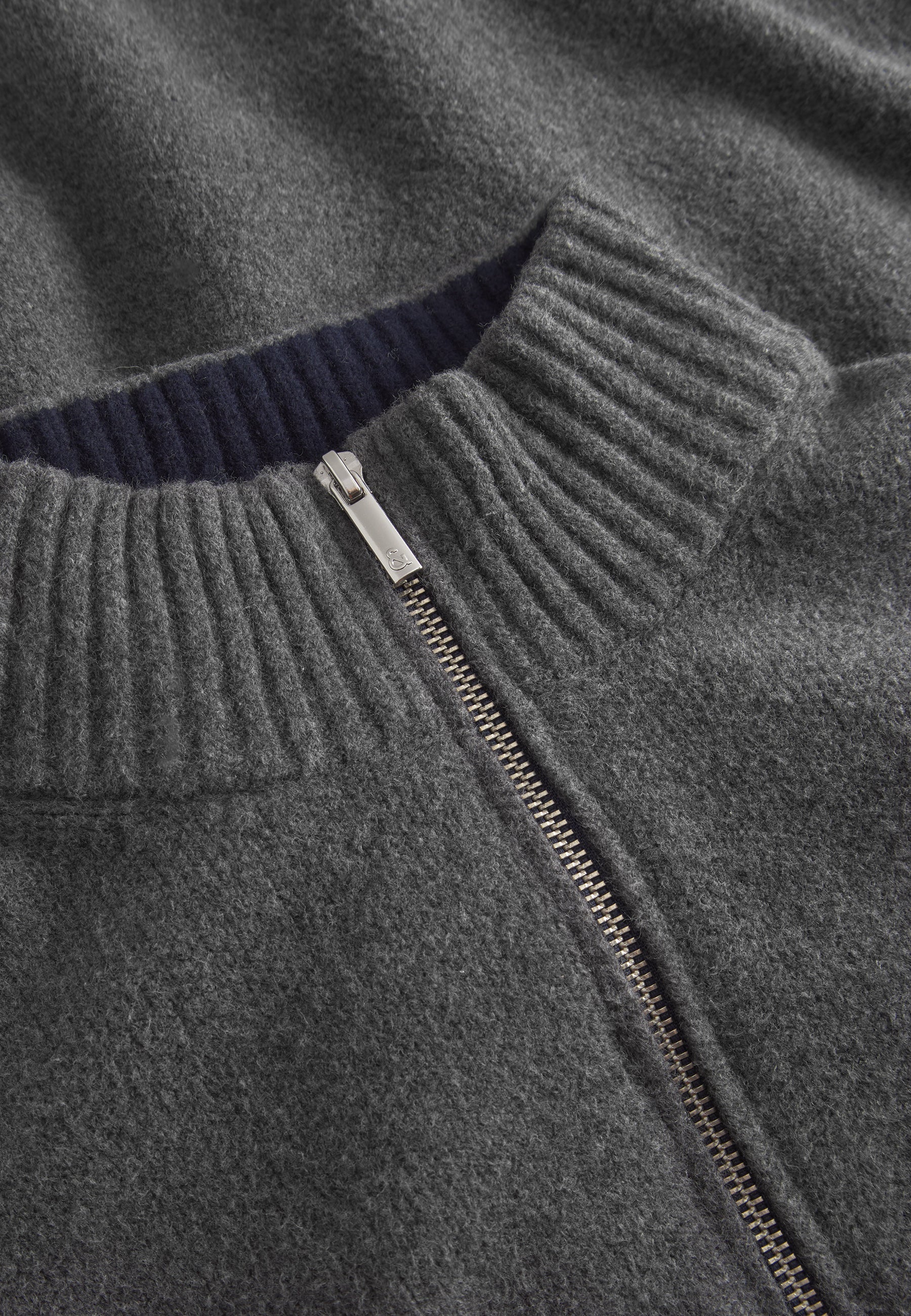 Mock-Zip Woolen Touch in Stone Maglioni Colours and Sons   