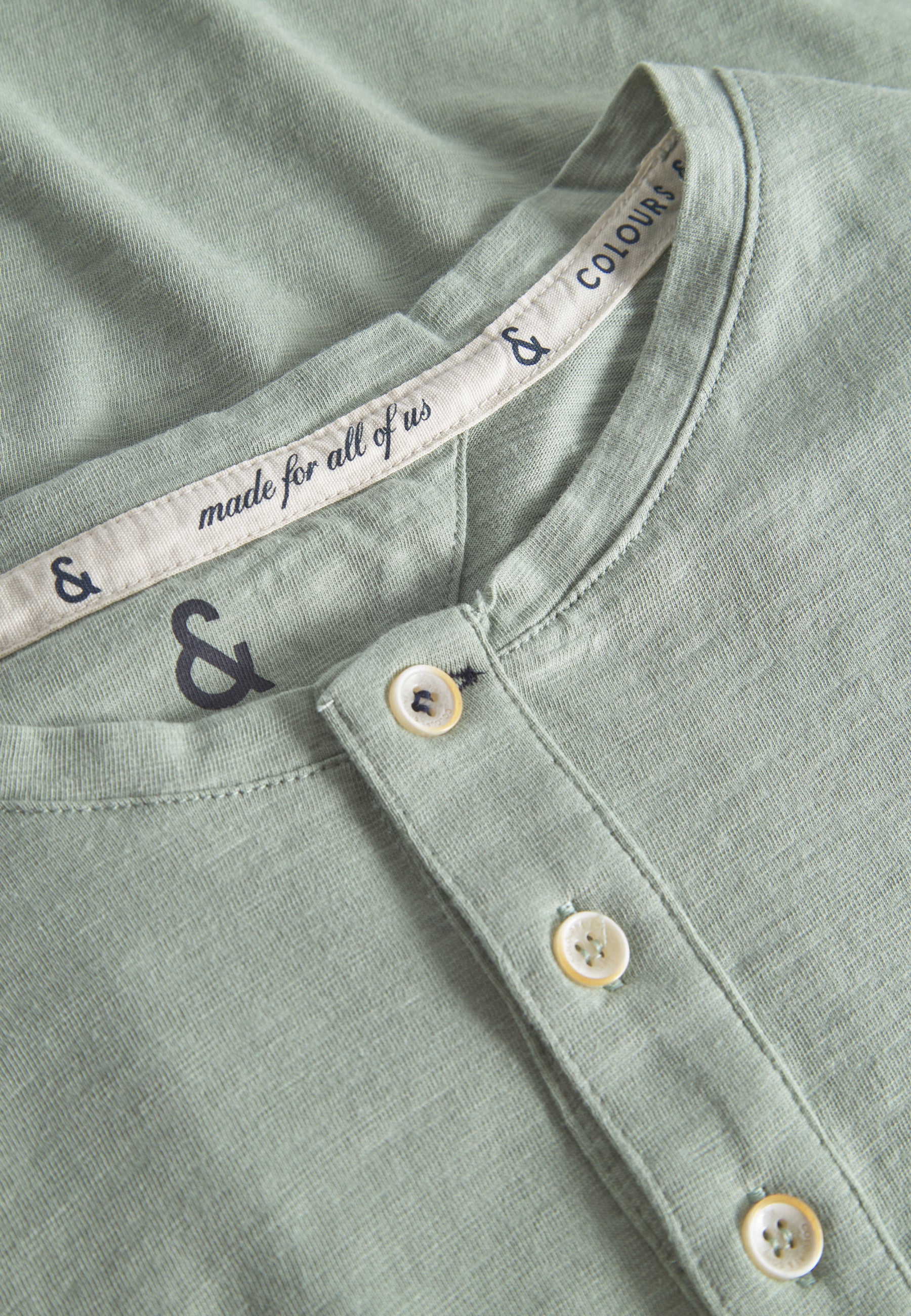 T-shirt Henley - Slub in Pistachio Colours and Sons   