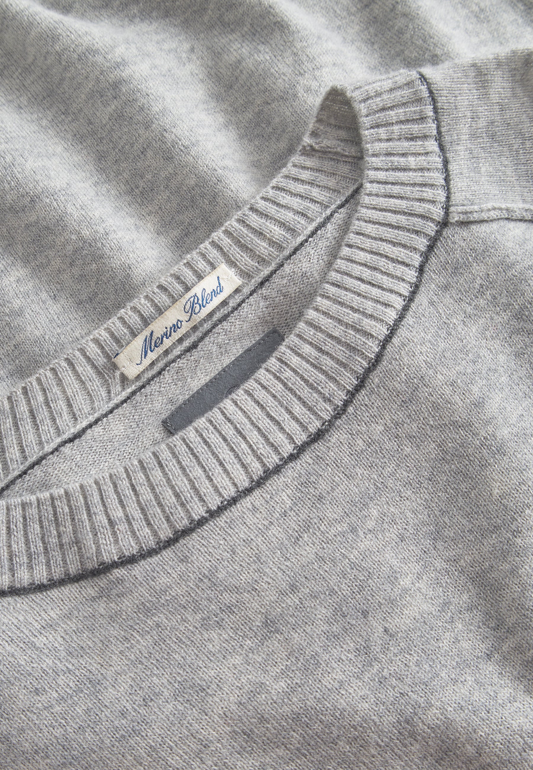 Scollo rotondo in misto merino argento Maglioni Colours and Sons