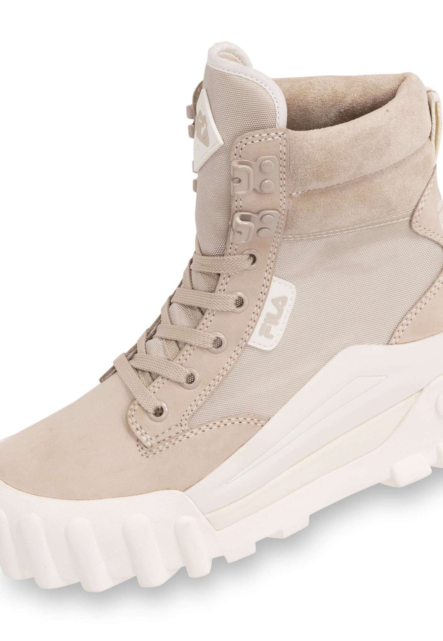 Grungelution Mid Wmn in Feather Gray-Marshmallow Stivaletti allacciati Fila   