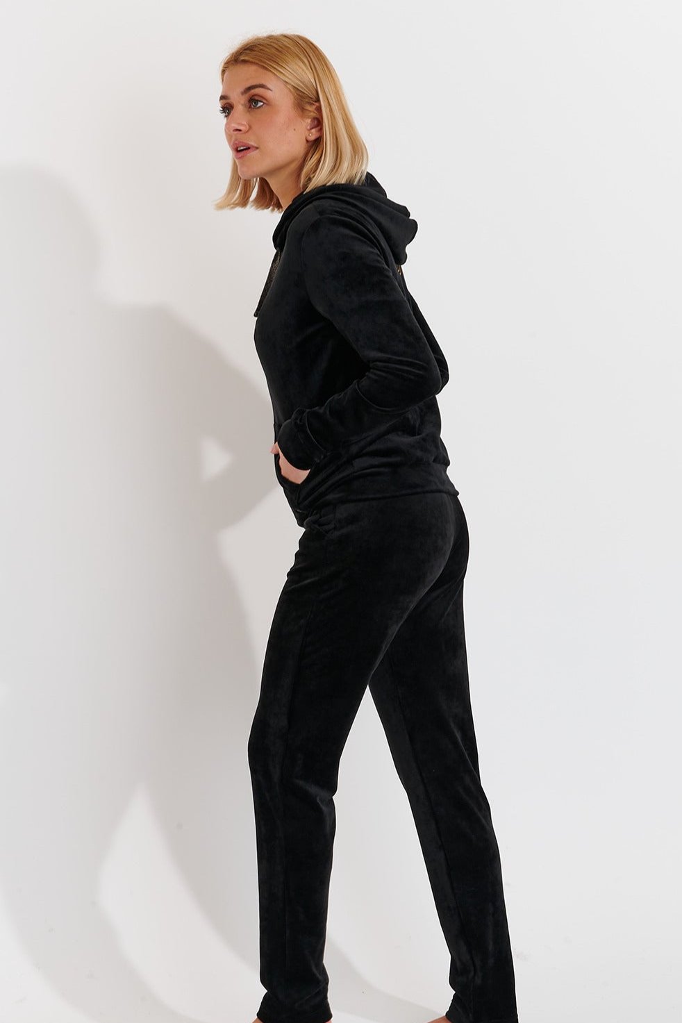 KEENAN-SEALAKE pantaloni da jogging in noir Pantaloni Banana Moon   