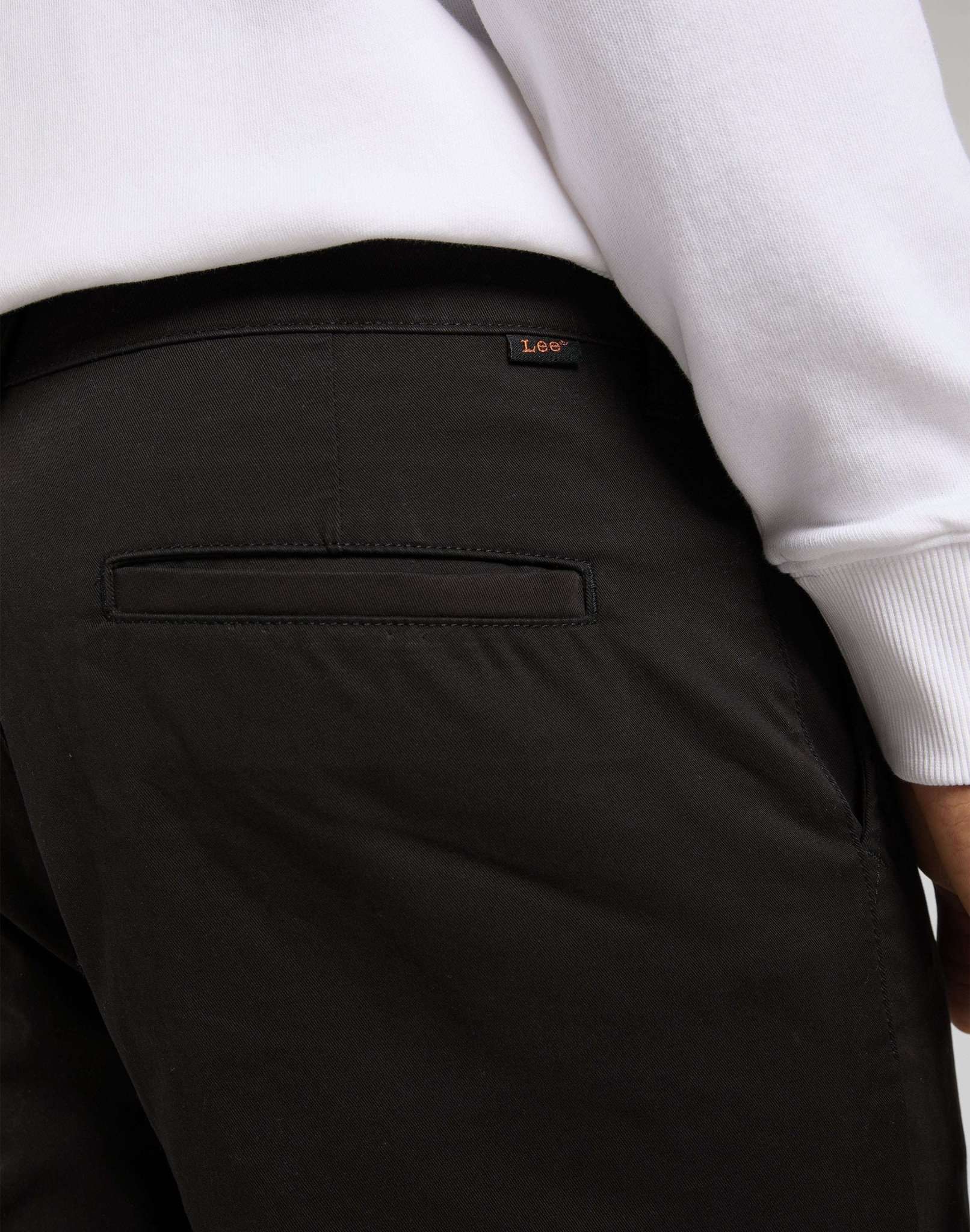 Pantaloni chino rilassati in nero Lee   