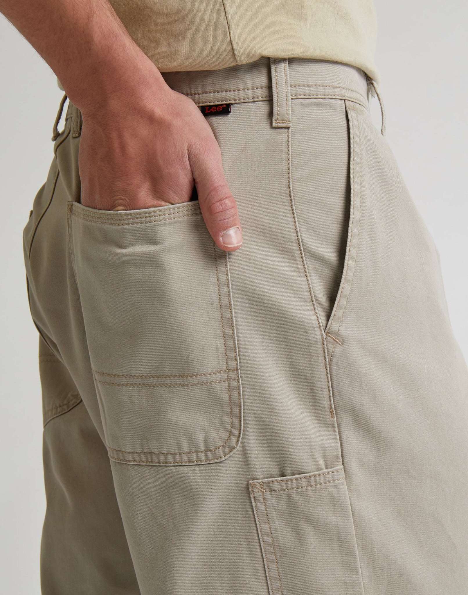 Pantaloncini Chino plissettati in pietra Lee   