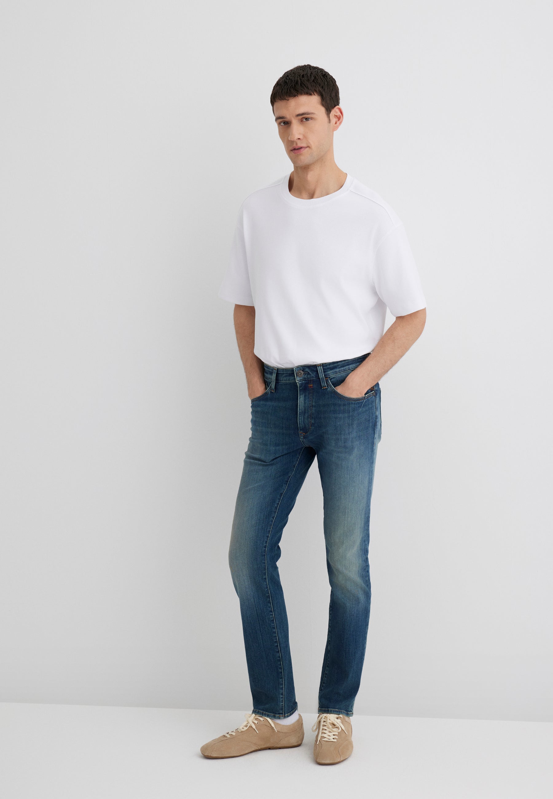 Marcus in Jeans Indigo Ultra Move usati Mavi