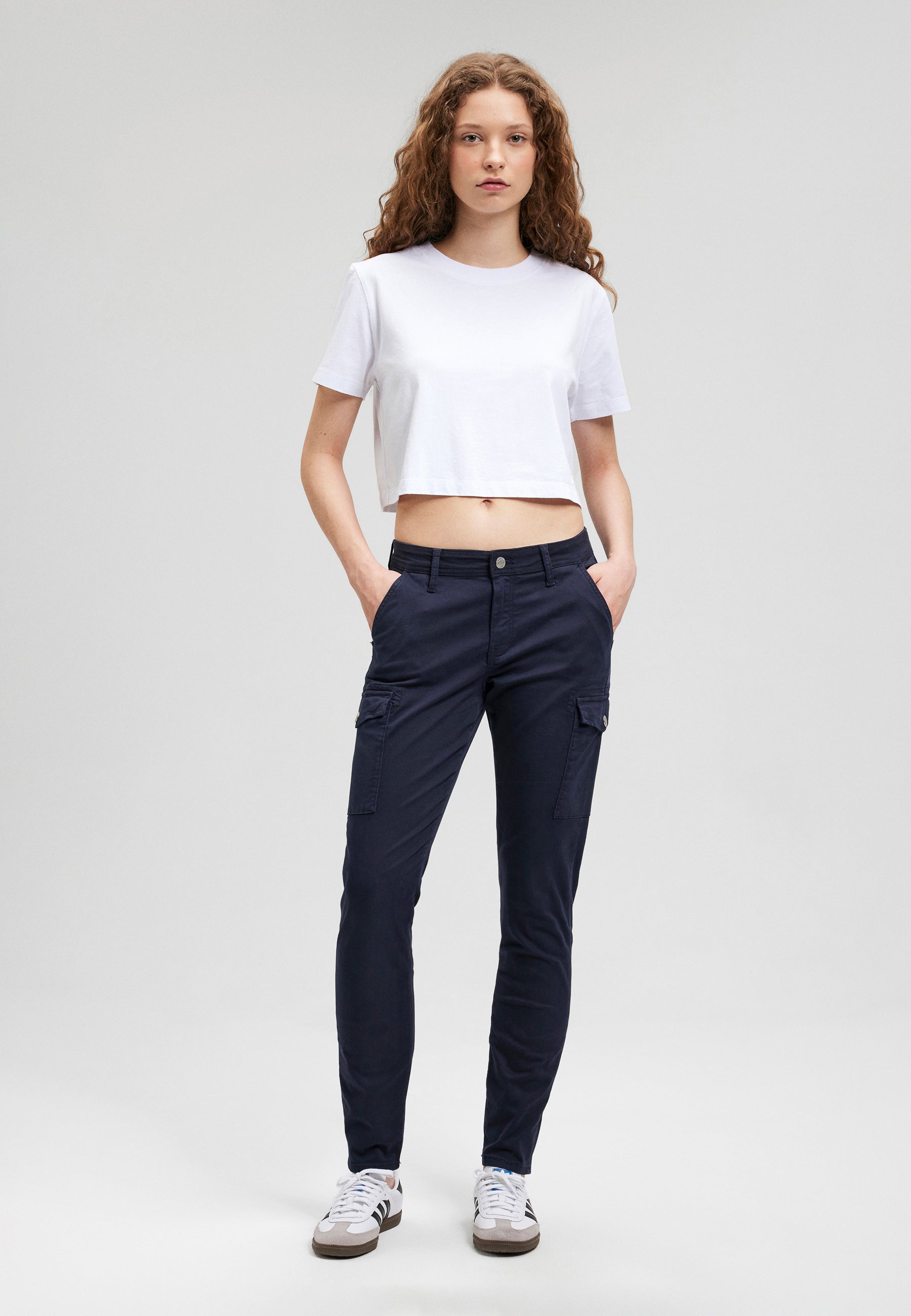 Luzi in Blazer Navy Pantaloni di senape Mavi   