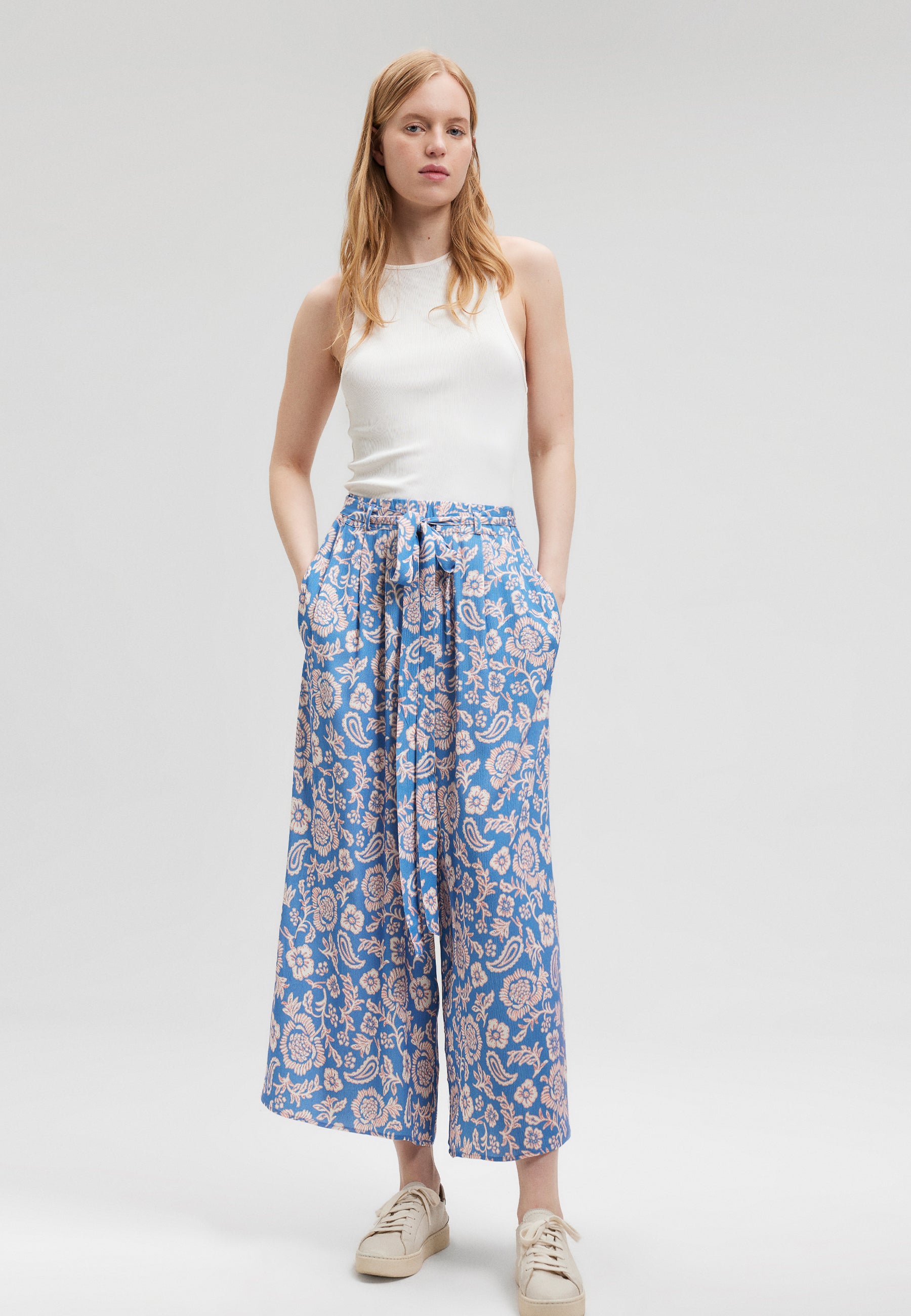 Pantaloni in tessuto con stampa paisley blu Mavi   