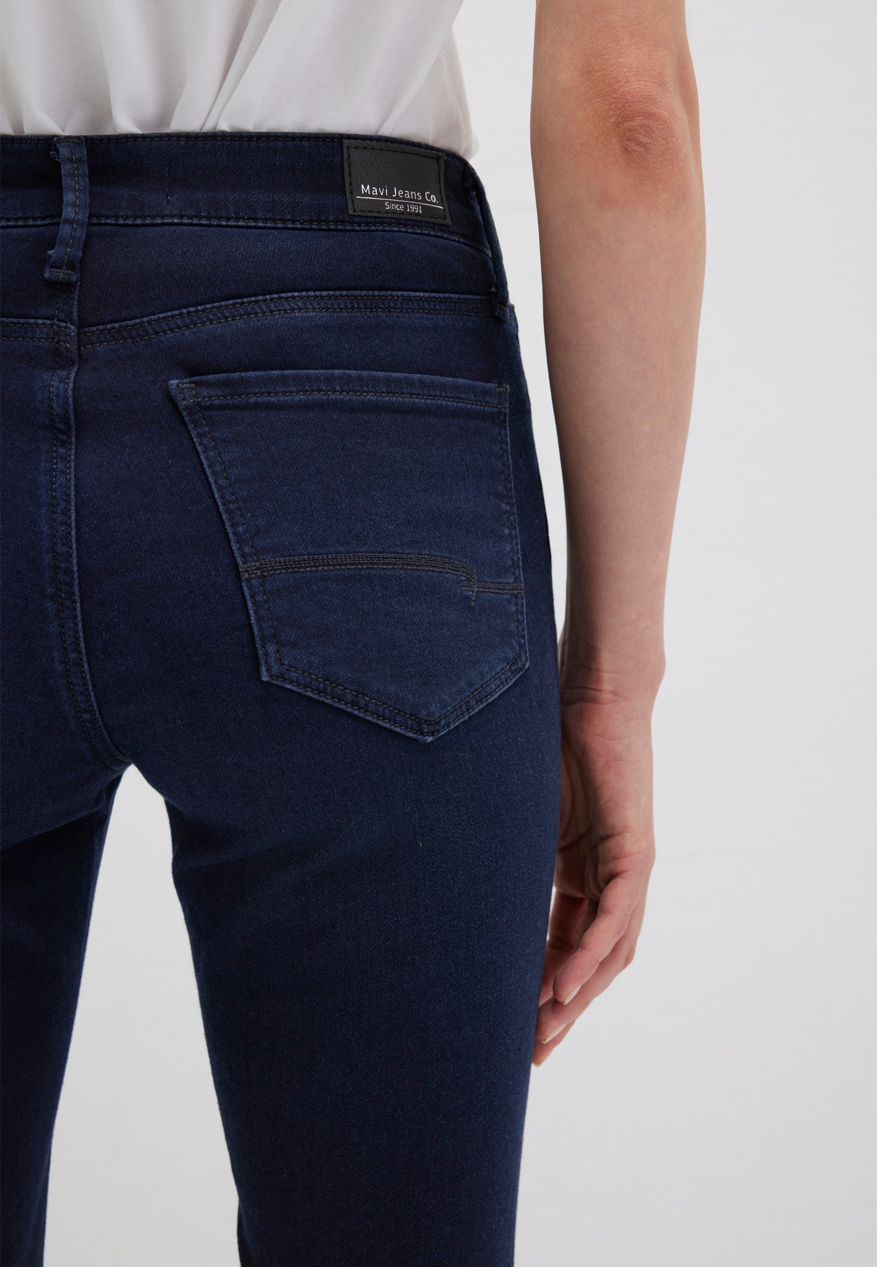 Sophie in Ink Uptown Jeans sportivi Mavi
