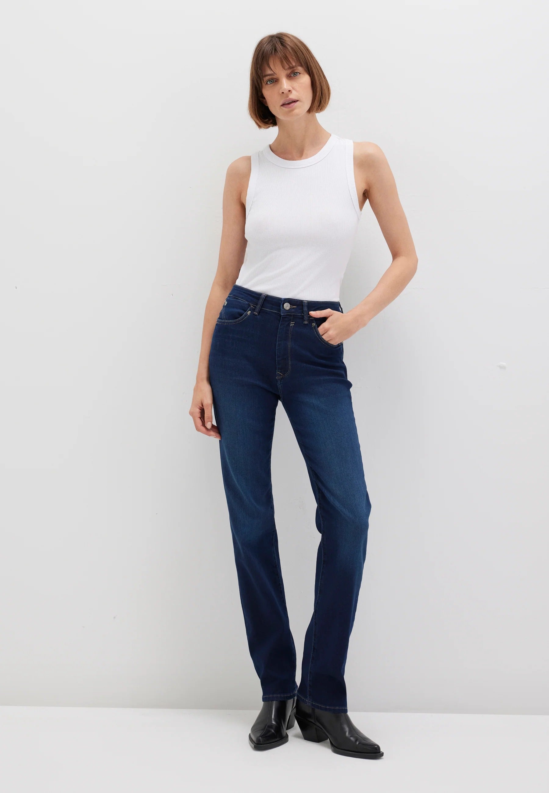 Kendra in jeans Deep Uptown Str Mavi