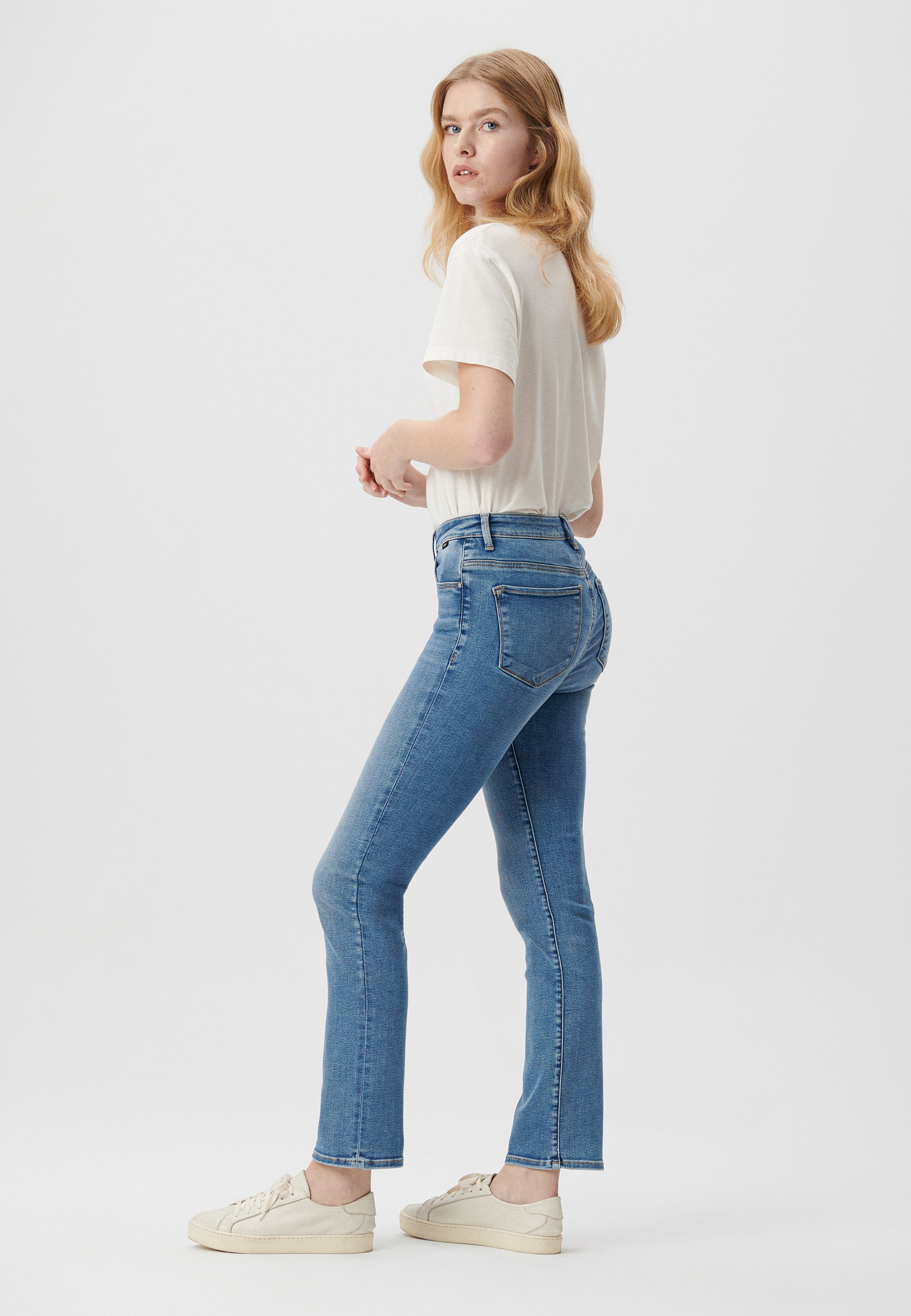 Kendra in jeans Super Shape spazzolati Lt Mavi   